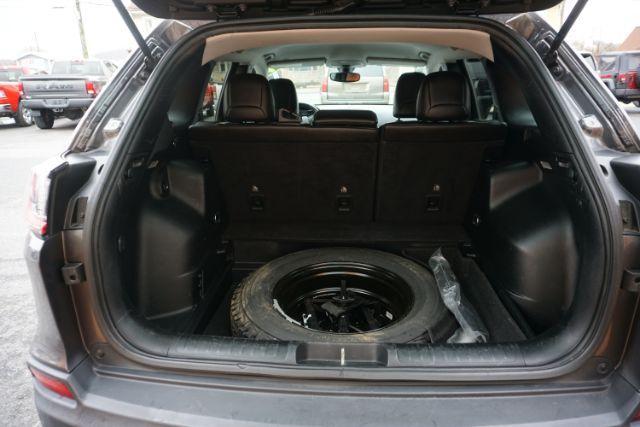 2019 Sting-Gray Clearcoat /Black JEEP CHEROKEE TRAILHAWK (1C4PJMBX4KD) , located at 312 Centre Ave, Schuylkill Haven, PA, 17972, (570) 593-5278, 40.638130, -76.177383 - Photo#70