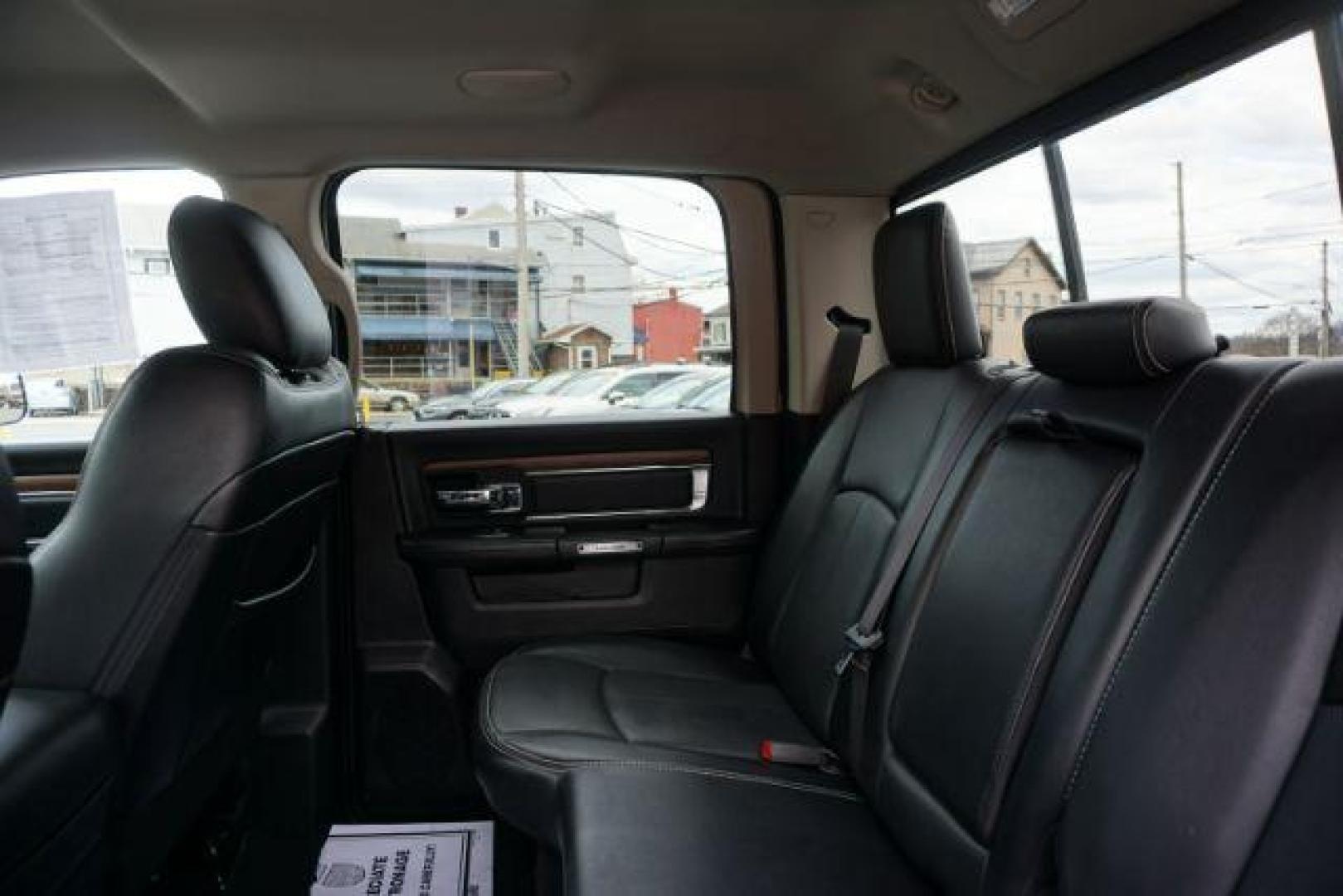 2018 Maximum Steel Metallic Clearcoat /Black Ram 1500 Laramie Crew Cab 4x4 6'4 Box (1C6RR7VM3JS) with an EcoDiesel 3L V-6 diesel direct injection engine, located at 312 Centre Ave, Schuylkill Haven, PA, 17972, (570) 593-5278, 40.638130, -76.177383 - Photo#26