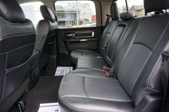 2018 Maximum Steel Metallic Clearcoat /Black Ram 1500 Laramie Crew Cab 4x4 6'4 Box (1C6RR7VM3JS) with an EcoDiesel 3L V-6 diesel direct injection engine, located at 312 Centre Ave, Schuylkill Haven, PA, 17972, (570) 593-5278, 40.638130, -76.177383 - Photo#28