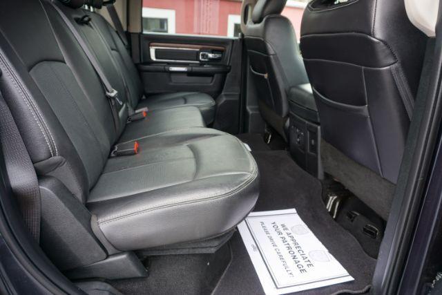 2018 Maximum Steel Metallic Clearcoat /Black Ram 1500 Laramie Crew Cab 4x4 6'4 Box (1C6RR7VM3JS) with an EcoDiesel 3L V-6 diesel direct injection engine, located at 312 Centre Ave, Schuylkill Haven, PA, 17972, (570) 593-5278, 40.638130, -76.177383 - Photo#33