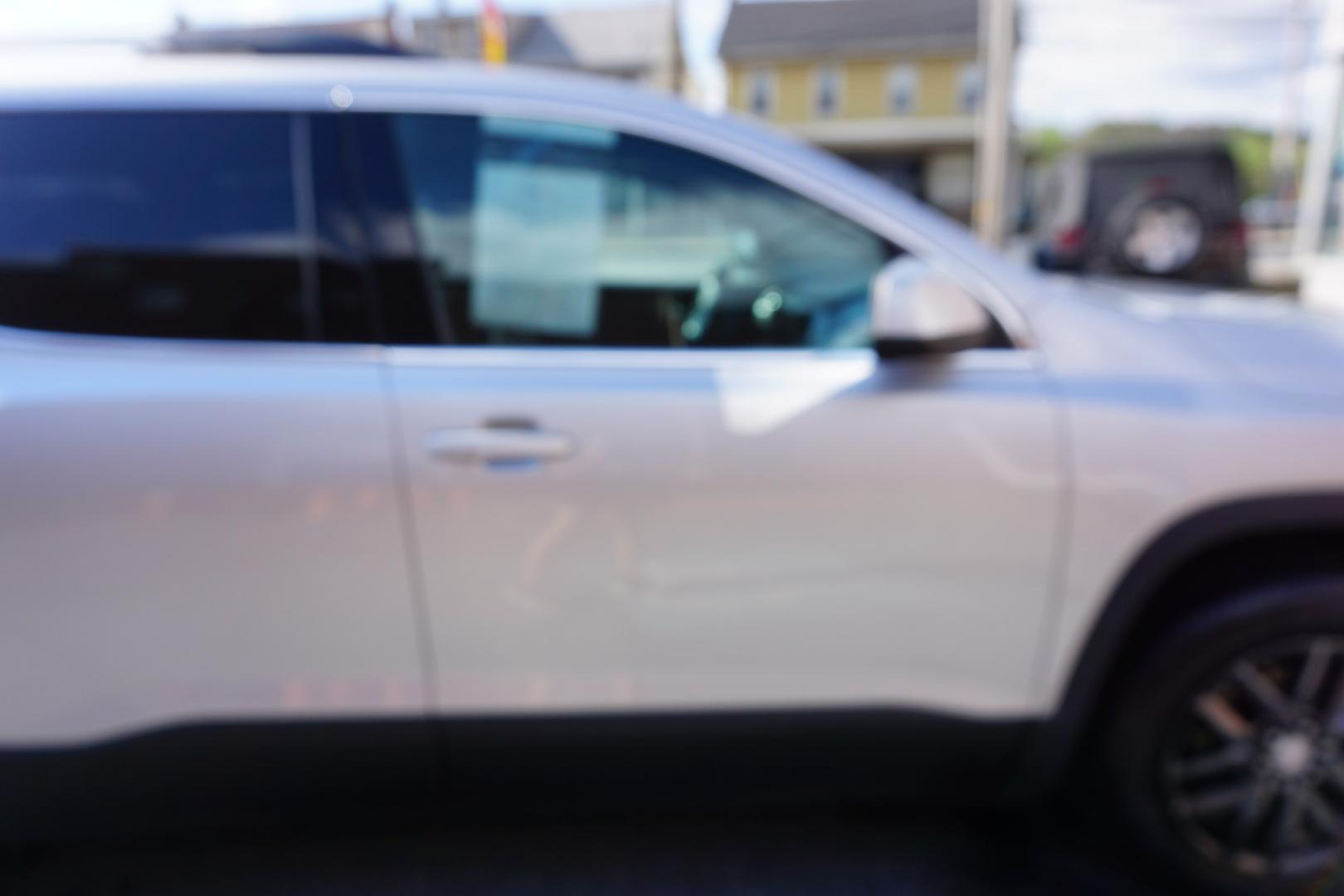 2019 Quicksilver Metallic /Jet Black GMC ACADIA SLT-1 (1GKKNULS4KZ) with an 3.6L V-6 gasoline direct injection engine, located at 312 Centre Ave, Schuylkill Haven, PA, 17972, (570) 593-5278, 40.638130, -76.177383 - Photo#14