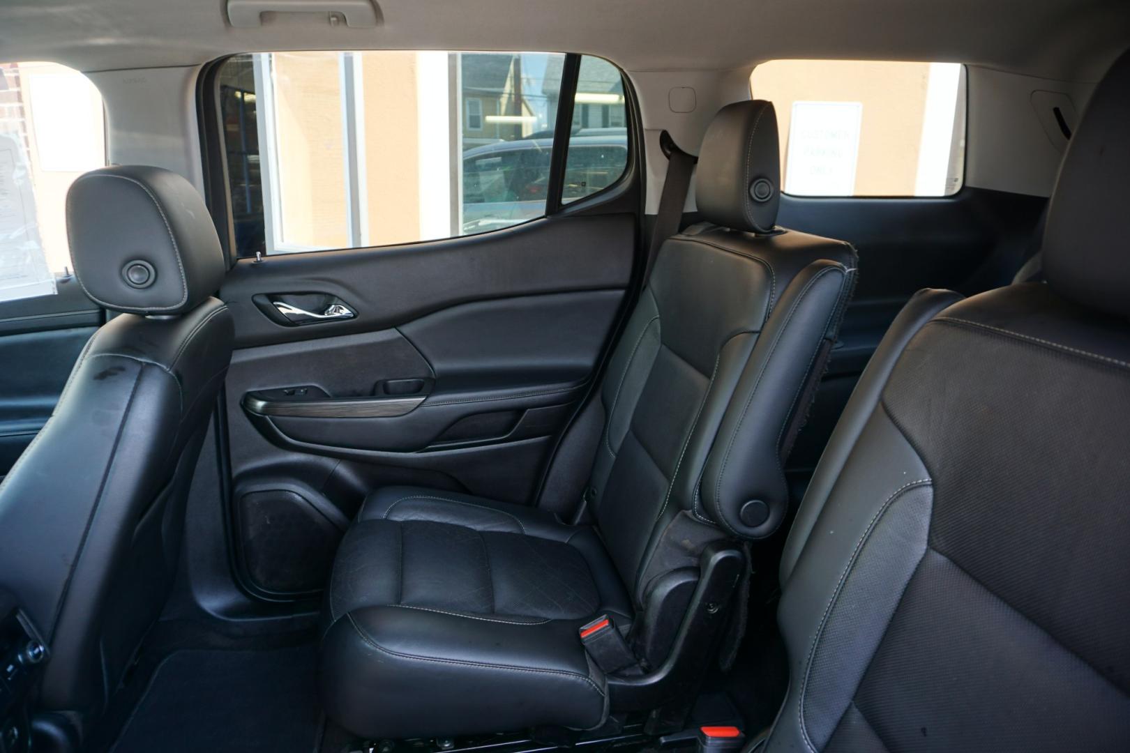 2019 Quicksilver Metallic /Jet Black GMC ACADIA SLT-1 (1GKKNULS4KZ) with an 3.6L V-6 gasoline direct injection engine, located at 312 Centre Ave, Schuylkill Haven, PA, 17972, (570) 593-5278, 40.638130, -76.177383 - Photo#29