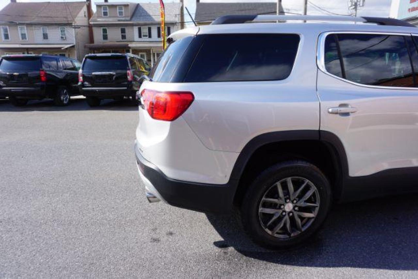 2019 Quicksilver Metallic /Jet Black GMC ACADIA SLT-1 (1GKKNULS4KZ) with an 3.6L V-6 gasoline direct injection engine, located at 312 Centre Ave, Schuylkill Haven, PA, 17972, (570) 593-5278, 40.638130, -76.177383- Photo#52