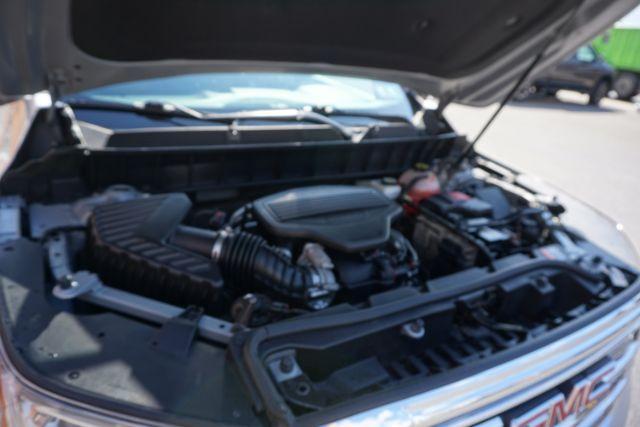 2019 Quicksilver Metallic /Jet Black GMC ACADIA SLT-1 (1GKKNULS4KZ) with an 3.6L V-6 gasoline direct injection engine, located at 312 Centre Ave, Schuylkill Haven, PA, 17972, (570) 593-5278, 40.638130, -76.177383 - Photo#57