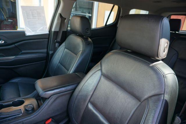 2019 Quicksilver Metallic /Jet Black GMC ACADIA SLT-1 (1GKKNULS4KZ) with an 3.6L V-6 gasoline direct injection engine, located at 312 Centre Ave, Schuylkill Haven, PA, 17972, (570) 593-5278, 40.638130, -76.177383 - Photo#59