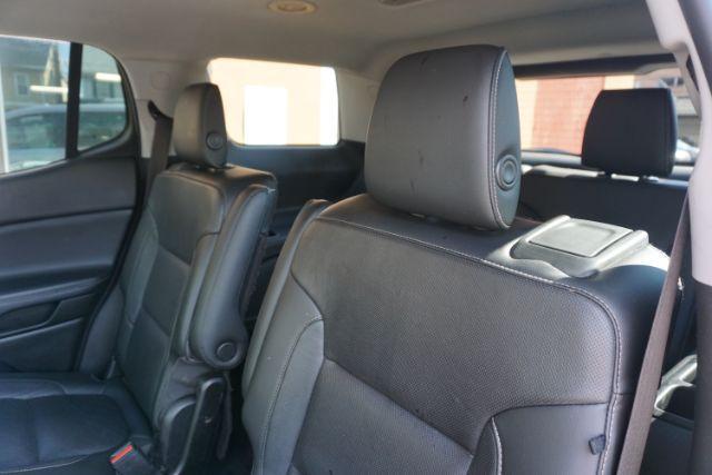 2019 Quicksilver Metallic /Jet Black GMC ACADIA SLT-1 (1GKKNULS4KZ) with an 3.6L V-6 gasoline direct injection engine, located at 312 Centre Ave, Schuylkill Haven, PA, 17972, (570) 593-5278, 40.638130, -76.177383 - Photo#68