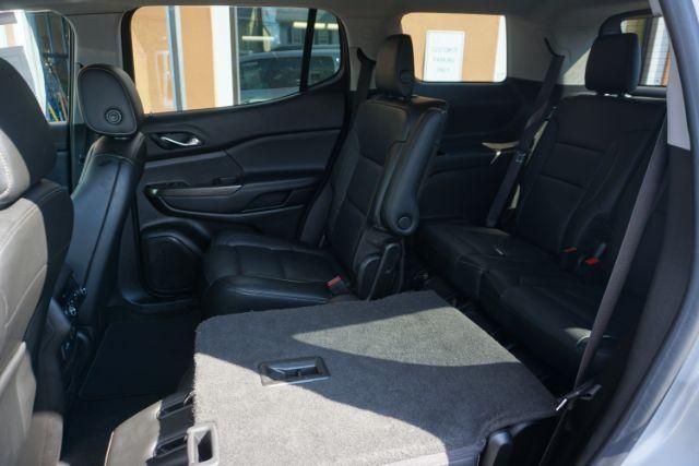 2019 Quicksilver Metallic /Jet Black GMC ACADIA SLT-1 (1GKKNULS4KZ) with an 3.6L V-6 gasoline direct injection engine, located at 312 Centre Ave, Schuylkill Haven, PA, 17972, (570) 593-5278, 40.638130, -76.177383 - Photo#74