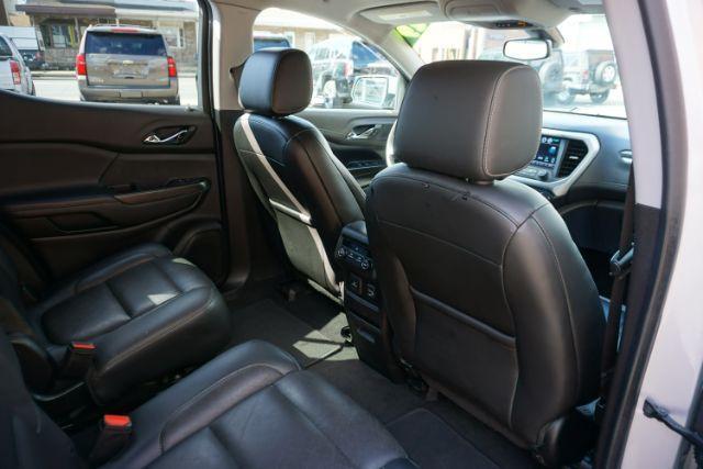 2019 Quicksilver Metallic /Jet Black GMC ACADIA SLT-1 (1GKKNULS4KZ) with an 3.6L V-6 gasoline direct injection engine, located at 312 Centre Ave, Schuylkill Haven, PA, 17972, (570) 593-5278, 40.638130, -76.177383 - Photo#78