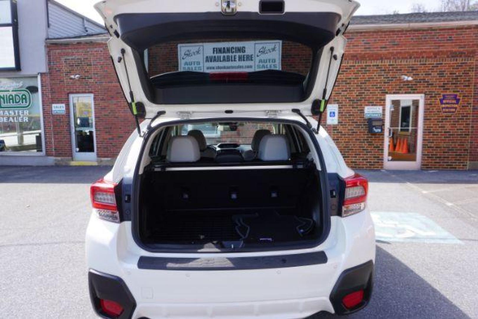 2021 Crystal White Pearl Subaru Crosstrek Limited (JF2GTHMC1M8) with an 2.5L H-4 gasoline direct injection engine, located at 312 Centre Ave, Schuylkill Haven, PA, 17972, (570) 593-5278, 40.638130, -76.177383 - Photo#16