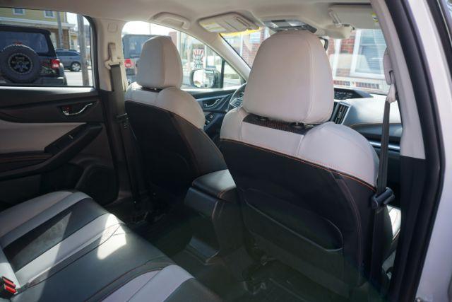 2021 Crystal White Pearl Subaru Crosstrek Limited (JF2GTHMC1M8) with an 2.5L H-4 gasoline direct injection engine, located at 312 Centre Ave, Schuylkill Haven, PA, 17972, (570) 593-5278, 40.638130, -76.177383 - Photo#18