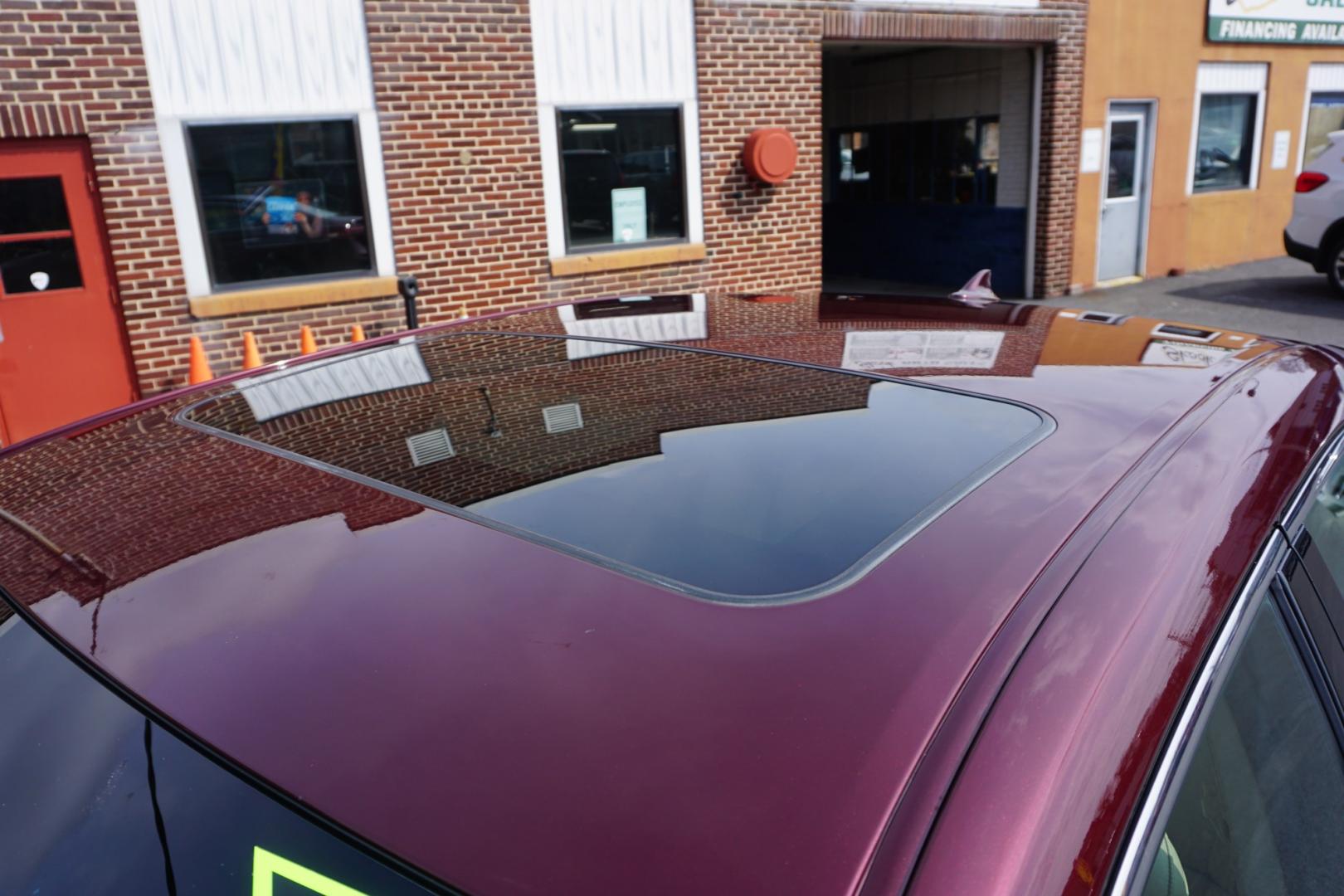 2018 Burgandy /Creme TOYOTA AVALON LIMITED (4T1BK1EBXJU) with an 3.5L V-6 DOHC engine, located at 312 Centre Ave, Schuylkill Haven, PA, 17972, (570) 593-5278, 40.638130, -76.177383 - Photo#7