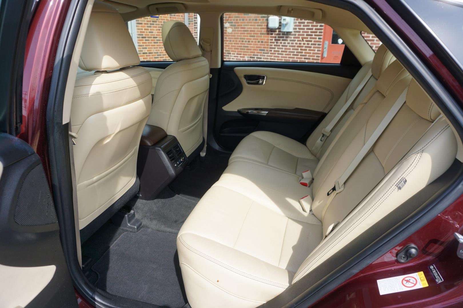 2018 Burgandy /Creme TOYOTA AVALON LIMITED (4T1BK1EBXJU) with an 3.5L V-6 DOHC engine, located at 312 Centre Ave, Schuylkill Haven, PA, 17972, (570) 593-5278, 40.638130, -76.177383 - Photo#27