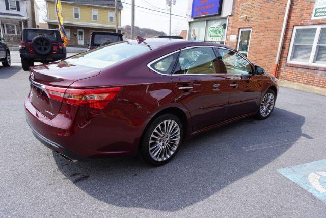 2018 Burgandy /Creme Toyota Avalon Limited (4T1BK1EBXJU) with an 3.5L V-6 DOHC engine, located at 312 Centre Ave, Schuylkill Haven, PA, 17972, (570) 593-5278, 40.638130, -76.177383 - Photo#10