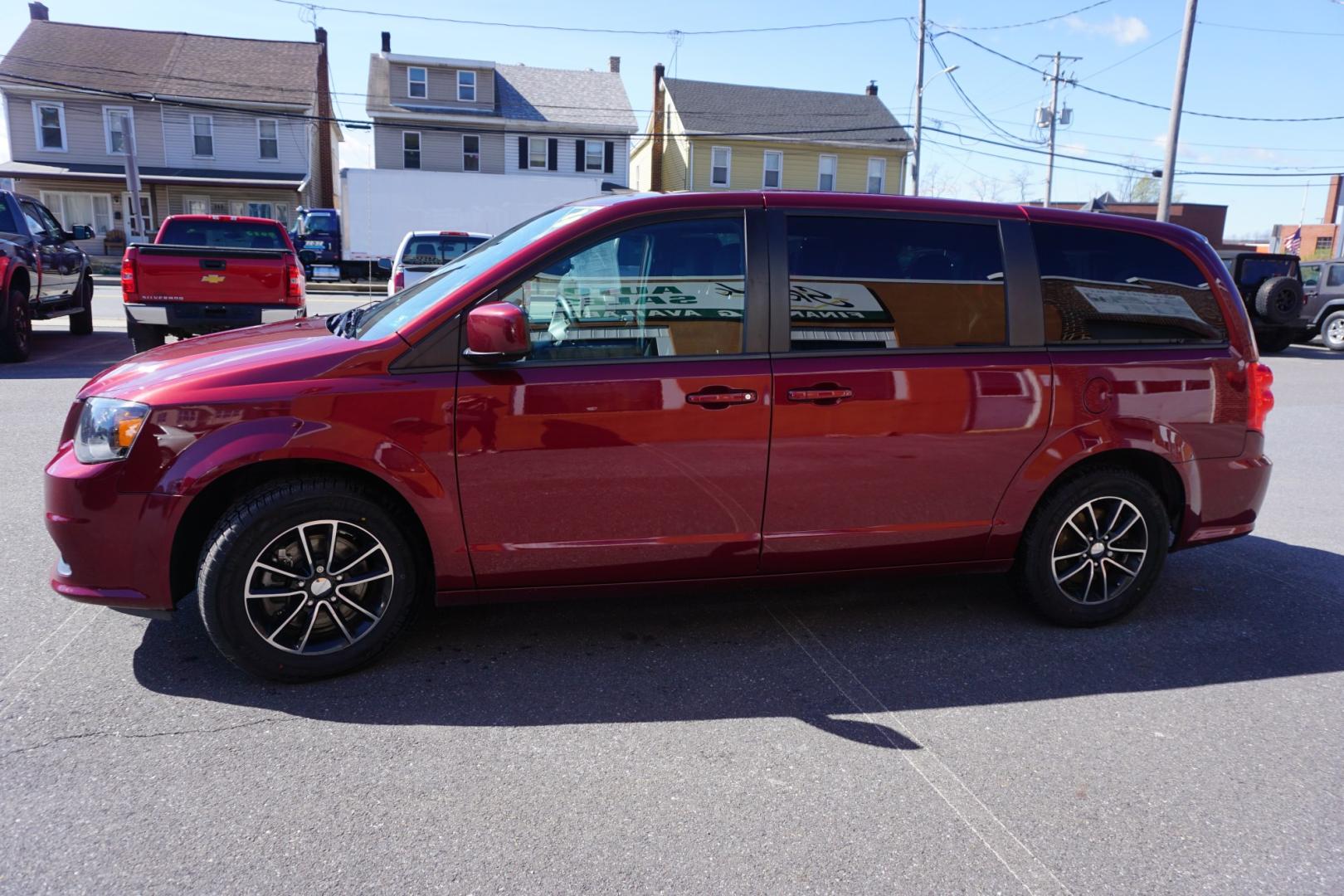 2018 Octane Red Pearlcoat /Black DODGE GRAND CARAVAN SE PLUS (2C4RDGBGXJR) with an Pentastar 3.6L V-6 DOHC engine, located at 312 Centre Ave, Schuylkill Haven, PA, 17972, (570) 593-5278, 40.638130, -76.177383- Photo#0