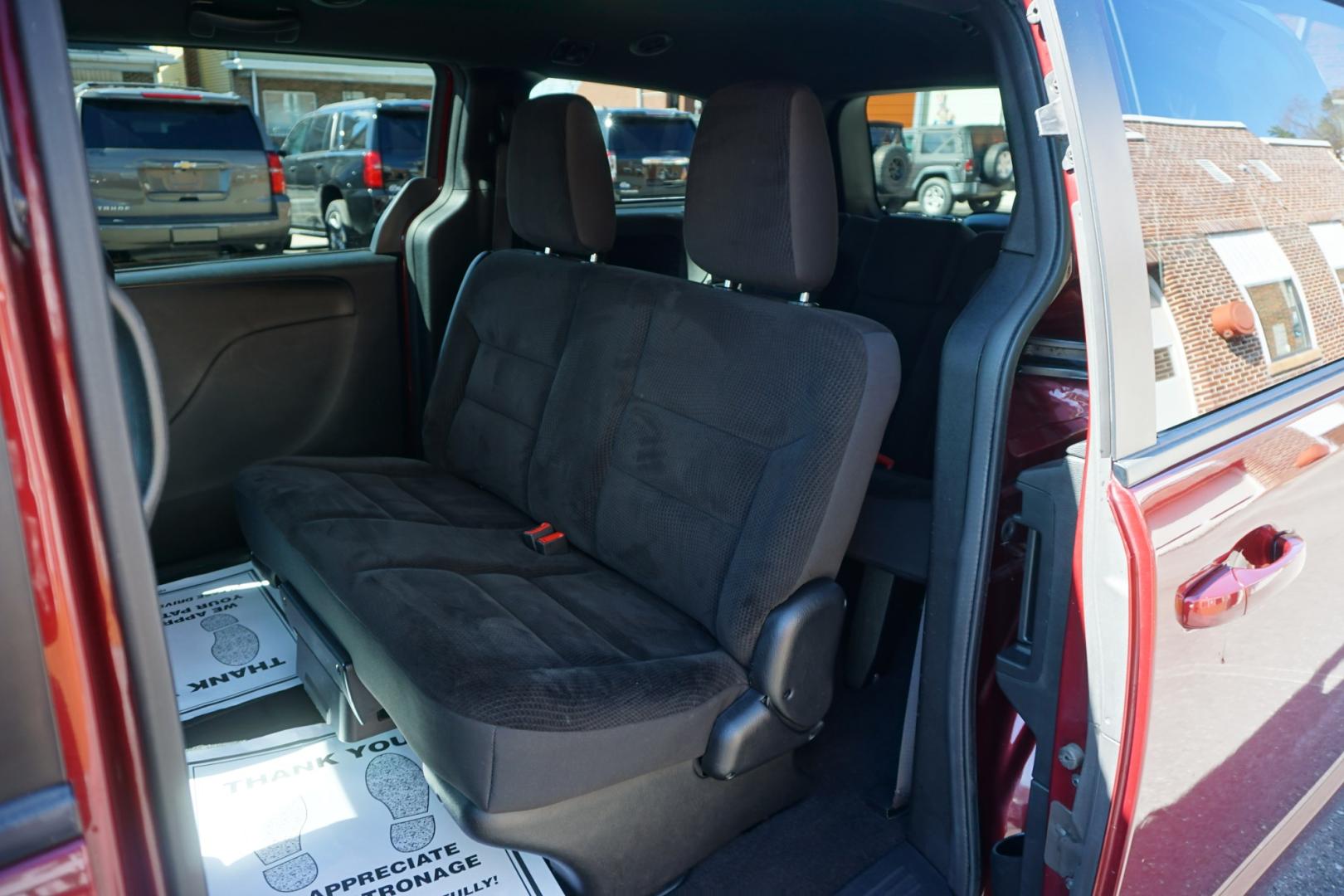 2018 Octane Red Pearlcoat /Black DODGE GRAND CARAVAN SE PLUS (2C4RDGBGXJR) with an Pentastar 3.6L V-6 DOHC engine, located at 312 Centre Ave, Schuylkill Haven, PA, 17972, (570) 593-5278, 40.638130, -76.177383- Photo#26