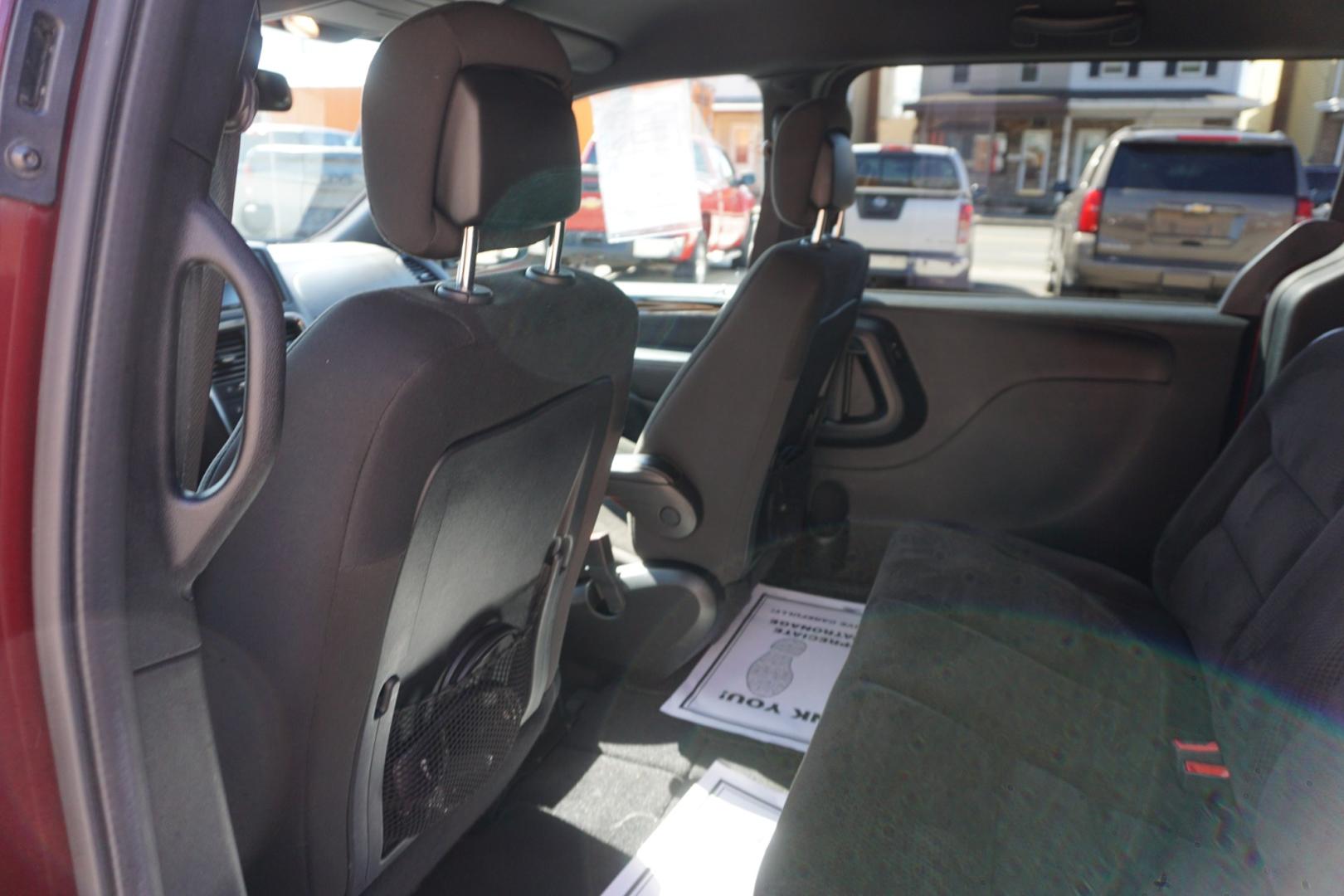 2018 Octane Red Pearlcoat /Black DODGE GRAND CARAVAN SE PLUS (2C4RDGBGXJR) with an Pentastar 3.6L V-6 DOHC engine, located at 312 Centre Ave, Schuylkill Haven, PA, 17972, (570) 593-5278, 40.638130, -76.177383 - Photo#29