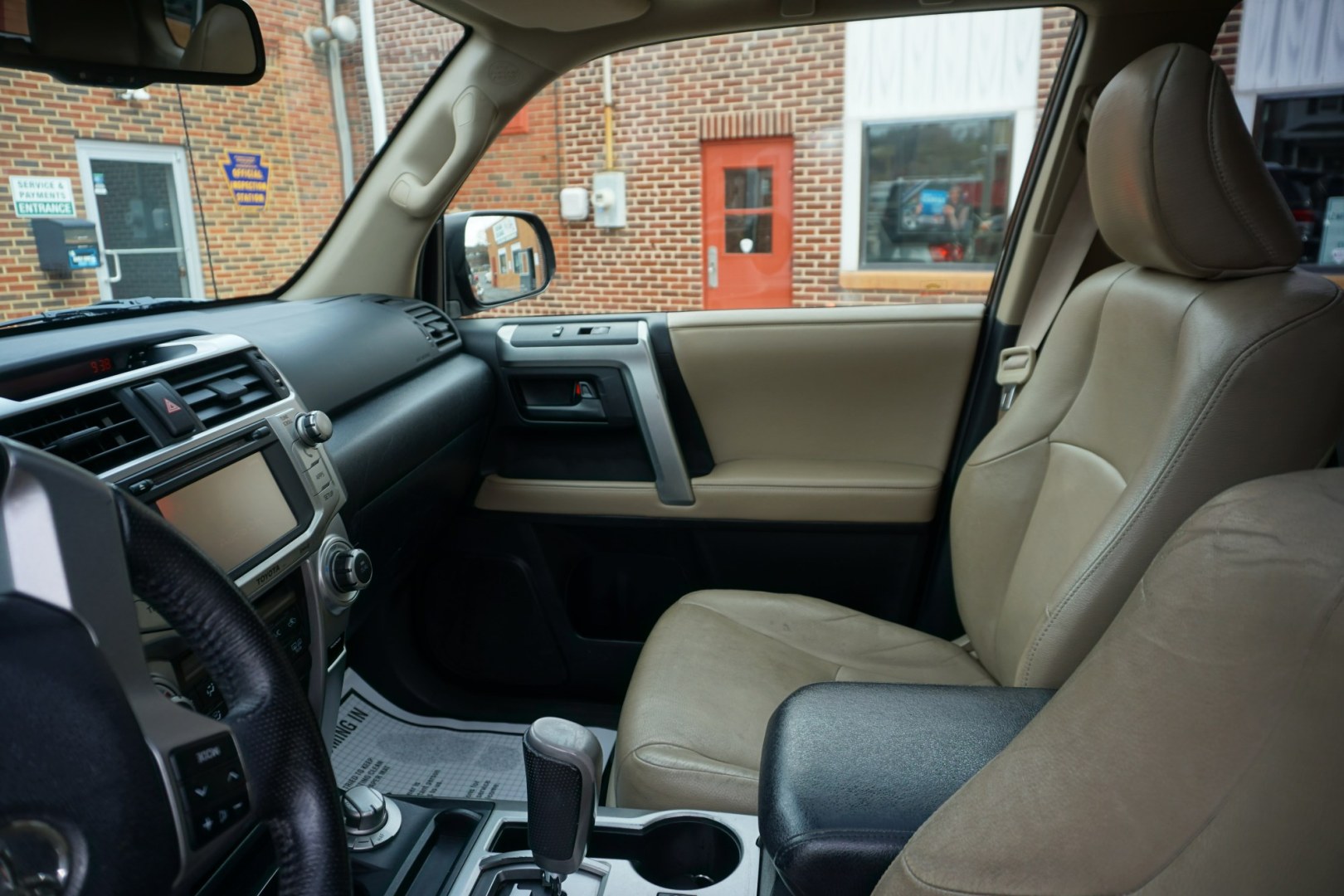 2012 Black TOYOTA 4RUNNER LIMITED (JTEBU5JRXC5) with an 4L V-6 DOHC engine, located at 312 Centre Ave, Schuylkill Haven, PA, 17972, (570) 593-5278, 40.638130, -76.177383 - Photo#17
