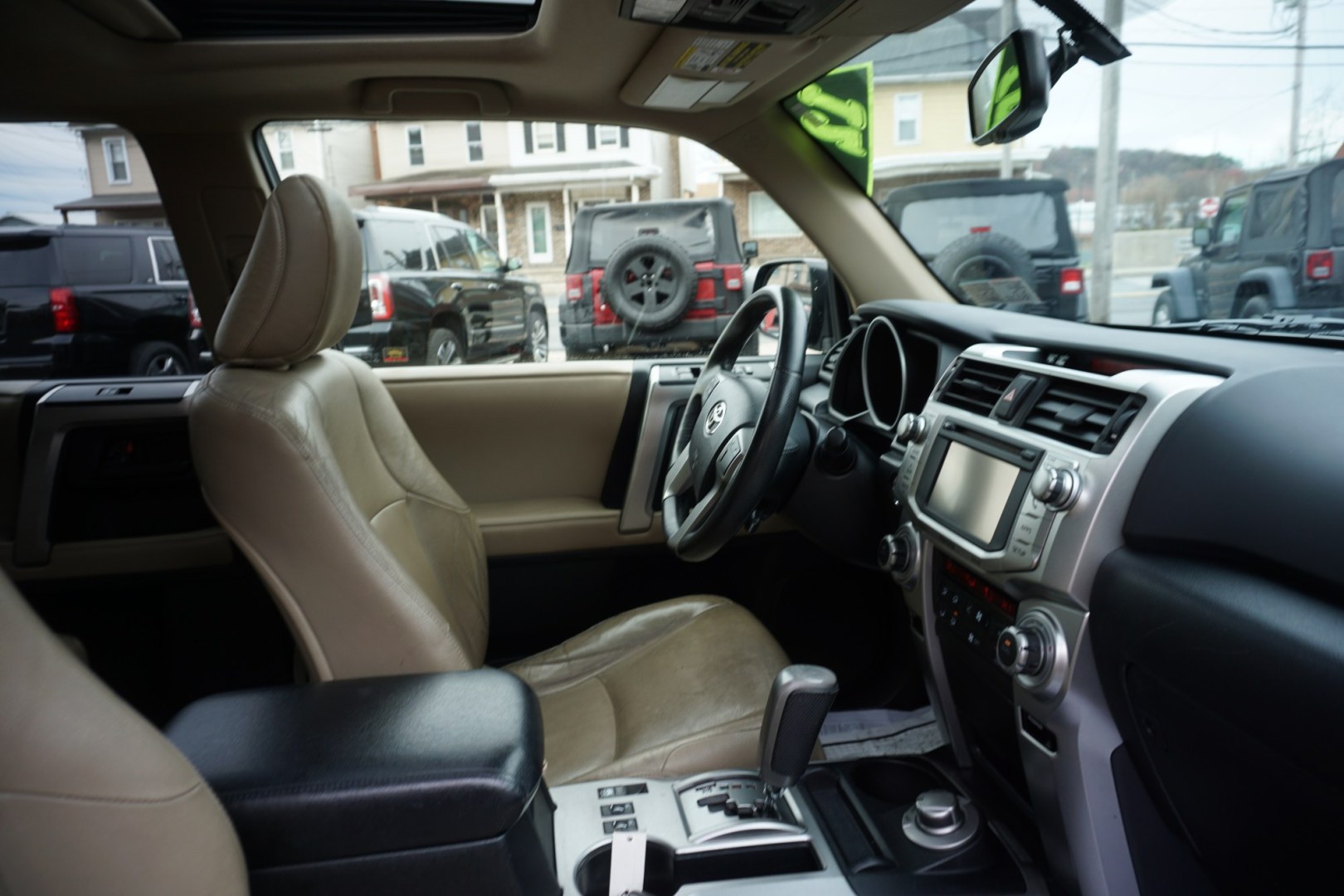 2012 Black TOYOTA 4RUNNER LIMITED (JTEBU5JRXC5) with an 4L V-6 DOHC engine, located at 312 Centre Ave, Schuylkill Haven, PA, 17972, (570) 593-5278, 40.638130, -76.177383 - Photo#36