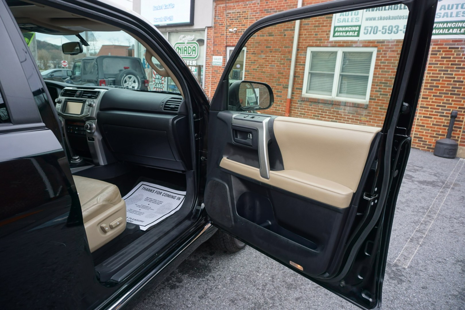 2012 Black TOYOTA 4RUNNER LIMITED (JTEBU5JRXC5) with an 4L V-6 DOHC engine, located at 312 Centre Ave, Schuylkill Haven, PA, 17972, (570) 593-5278, 40.638130, -76.177383 - Photo#39