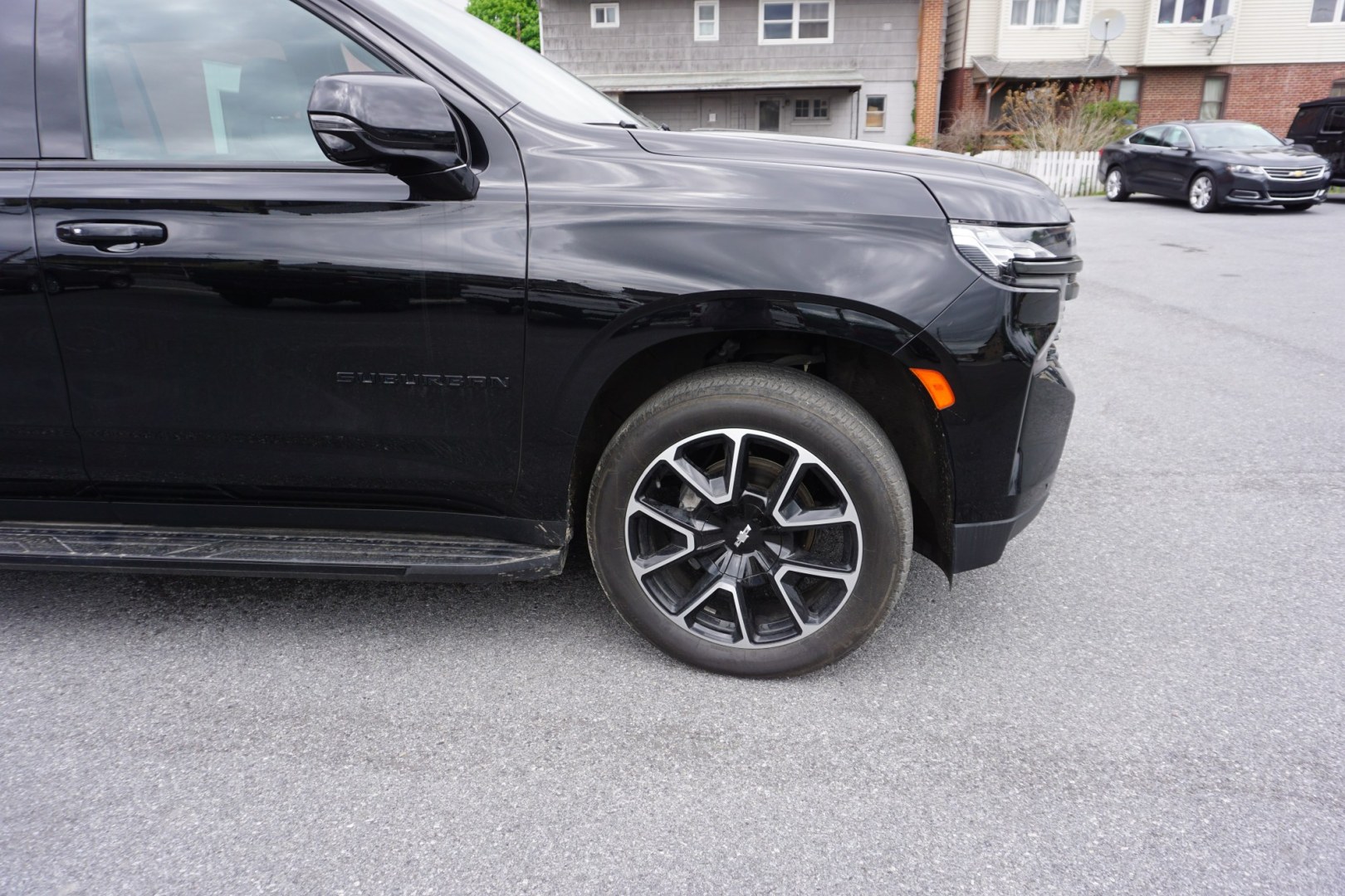 2022 Black /Jet Black/Victory Red CHEVROLET SUBURBAN RST (1GNSKEKDXNR) , located at 312 Centre Ave, Schuylkill Haven, PA, 17972, (570) 593-5278, 40.638130, -76.177383 - Photo#11