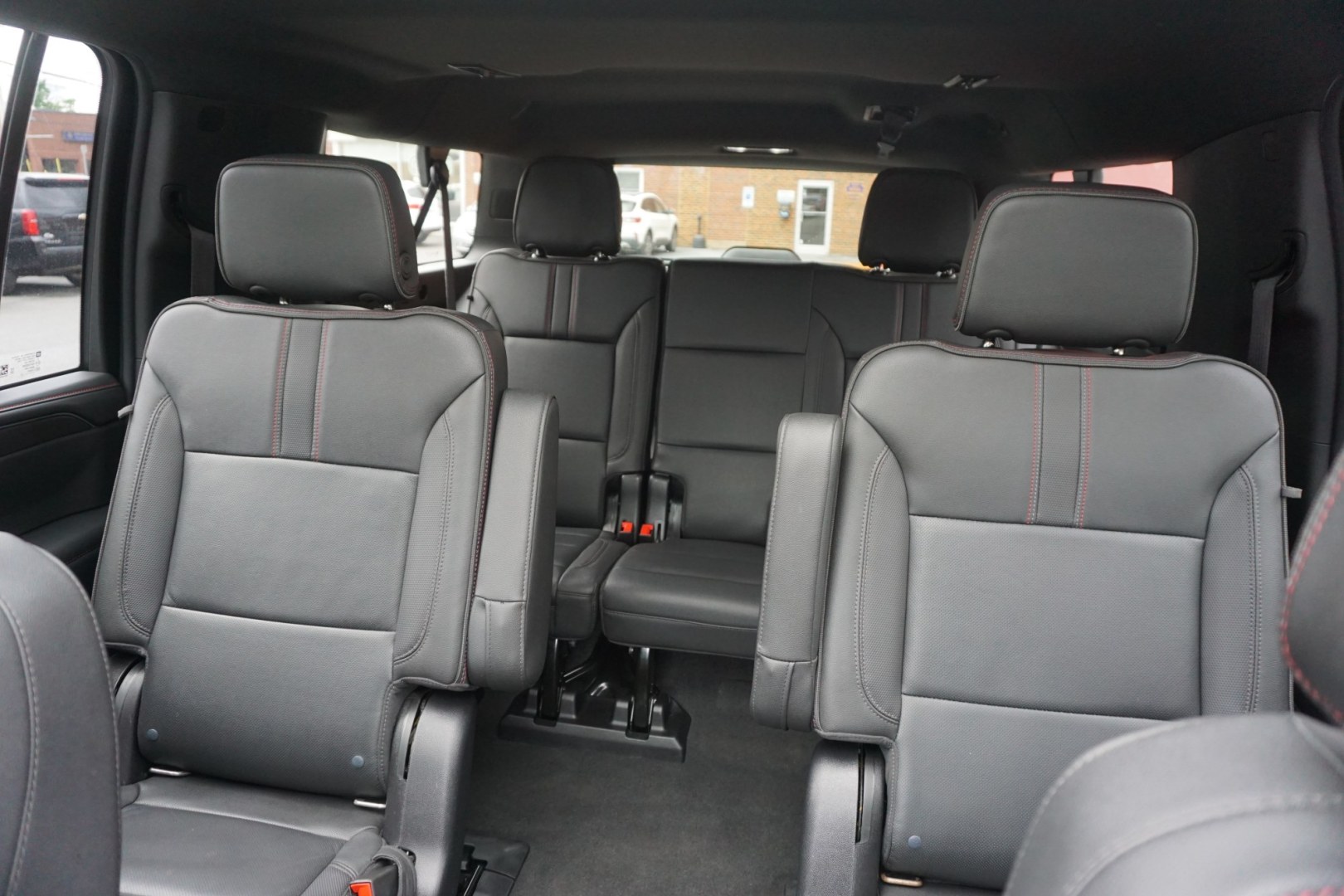2022 Black /Jet Black/Victory Red CHEVROLET SUBURBAN RST (1GNSKEKDXNR) , located at 312 Centre Ave, Schuylkill Haven, PA, 17972, (570) 593-5278, 40.638130, -76.177383 - Photo#19
