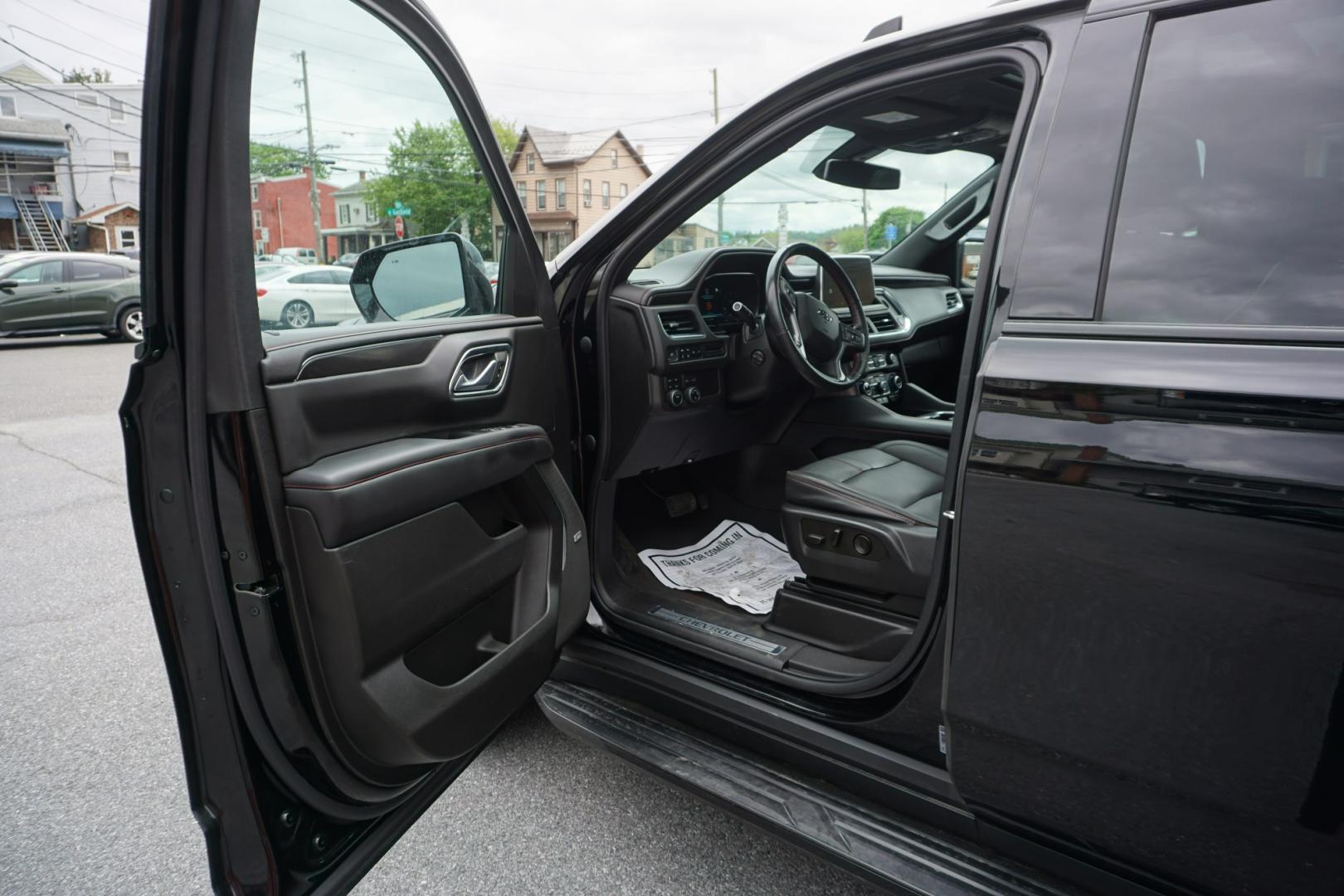 2022 Black /Jet Black/Victory Red CHEVROLET SUBURBAN RST (1GNSKEKDXNR) , located at 312 Centre Ave, Schuylkill Haven, PA, 17972, (570) 593-5278, 40.638130, -76.177383 - Photo#20