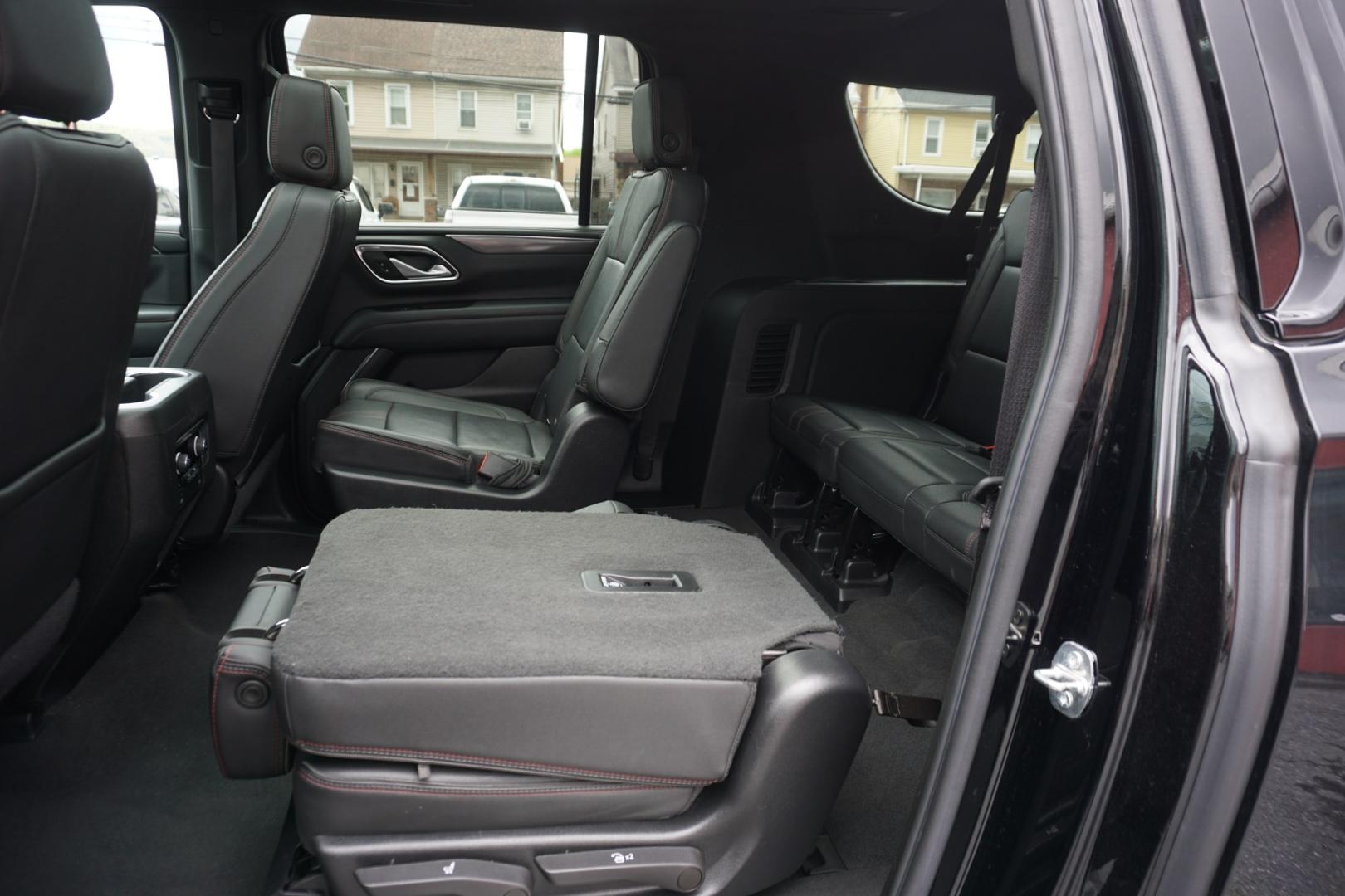 2022 Black /Jet Black/Victory Red CHEVROLET SUBURBAN RST (1GNSKEKDXNR) , located at 312 Centre Ave, Schuylkill Haven, PA, 17972, (570) 593-5278, 40.638130, -76.177383 - Photo#25