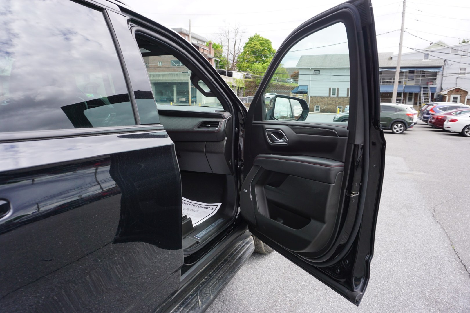 2022 Black /Jet Black/Victory Red CHEVROLET SUBURBAN RST (1GNSKEKDXNR) , located at 312 Centre Ave, Schuylkill Haven, PA, 17972, (570) 593-5278, 40.638130, -76.177383 - Photo#37