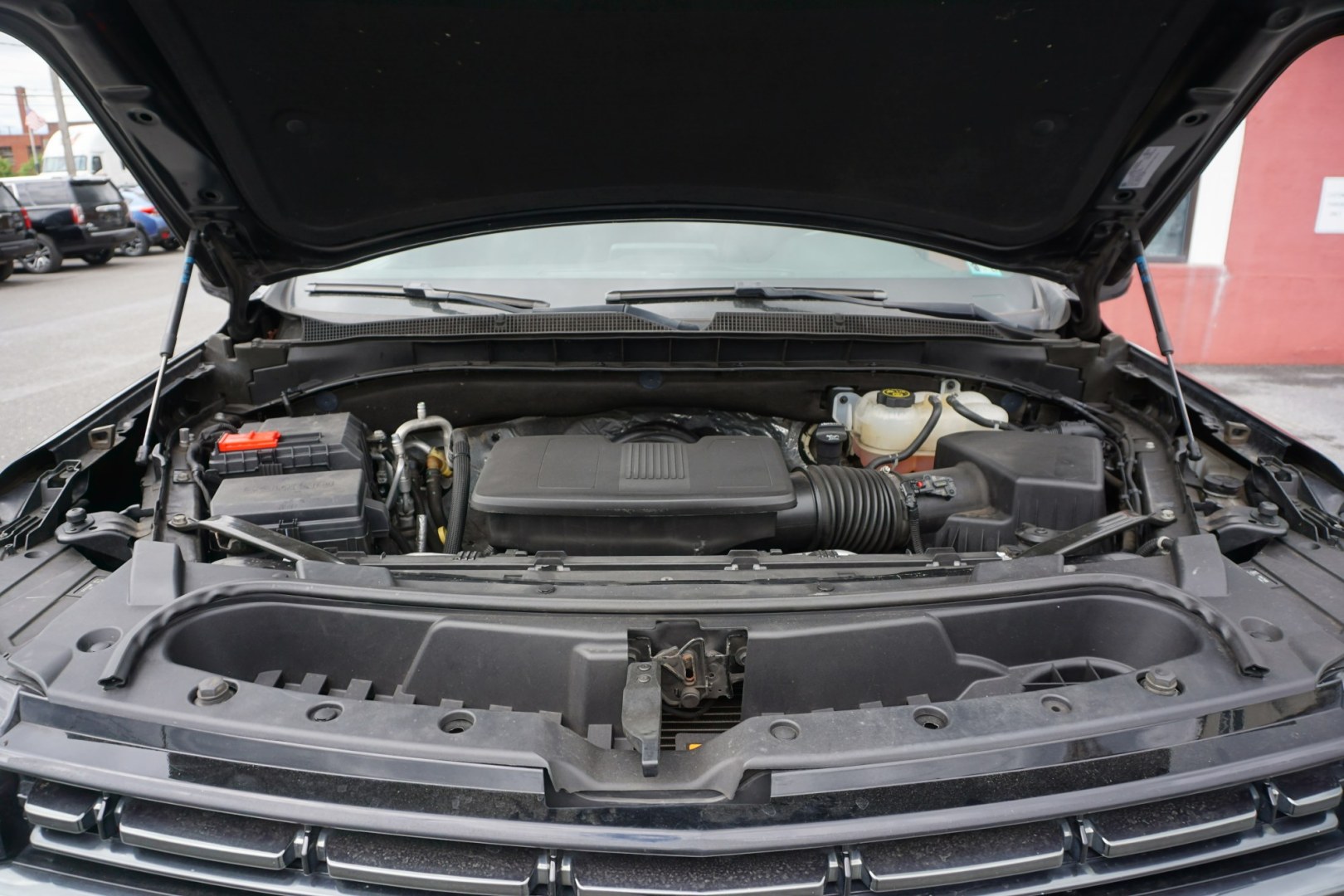 2022 Black /Jet Black/Victory Red CHEVROLET SUBURBAN RST (1GNSKEKDXNR) , located at 312 Centre Ave, Schuylkill Haven, PA, 17972, (570) 593-5278, 40.638130, -76.177383 - Photo#39