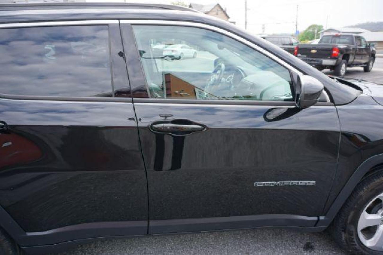 2017 Diamond Black Crystal Pearlcoat /Black Jeep New Compass Latitude 4x4 (3C4NJDBB8HT) with an Tigershark MultiAir 2.4L I-4 variable valve contro engine, located at 312 Centre Ave, Schuylkill Haven, PA, 17972, (570) 593-5278, 40.638130, -76.177383 - Photo#14