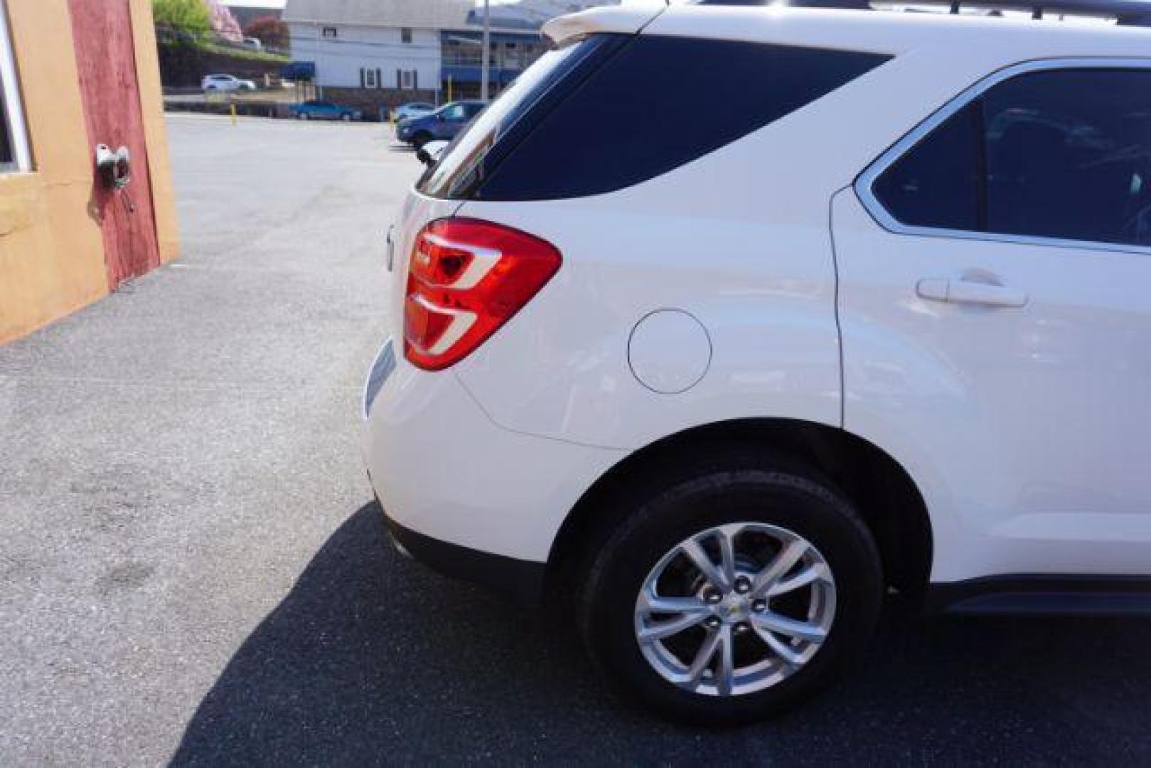 2017 Summit White /Jet Black Chevrolet Equinox LT (2GNFLFE30H6) , located at 312 Centre Ave, Schuylkill Haven, PA, 17972, (570) 593-5278, 40.638130, -76.177383 - Photo#8