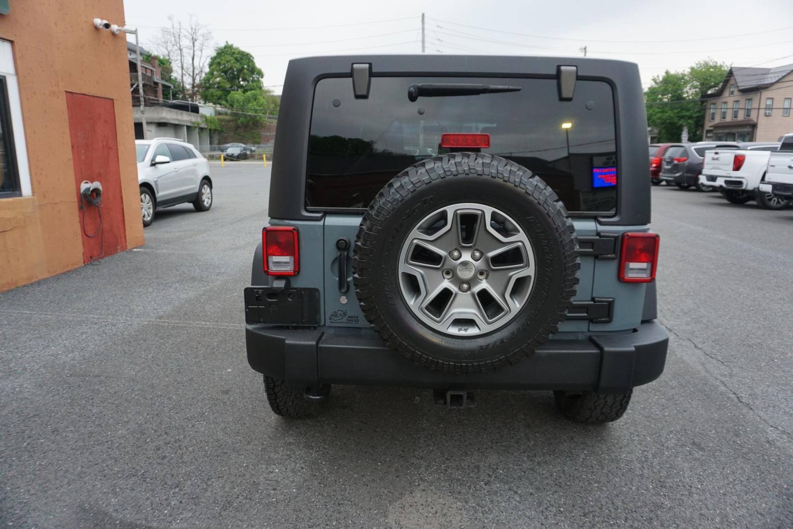 2014 JEEP WRANGLER UNLIMITED RUBICON (1C4HJWFG9EL) , located at 312 Centre Ave, Schuylkill Haven, PA, 17972, (570) 593-5278, 40.638130, -76.177383 - Photo#9
