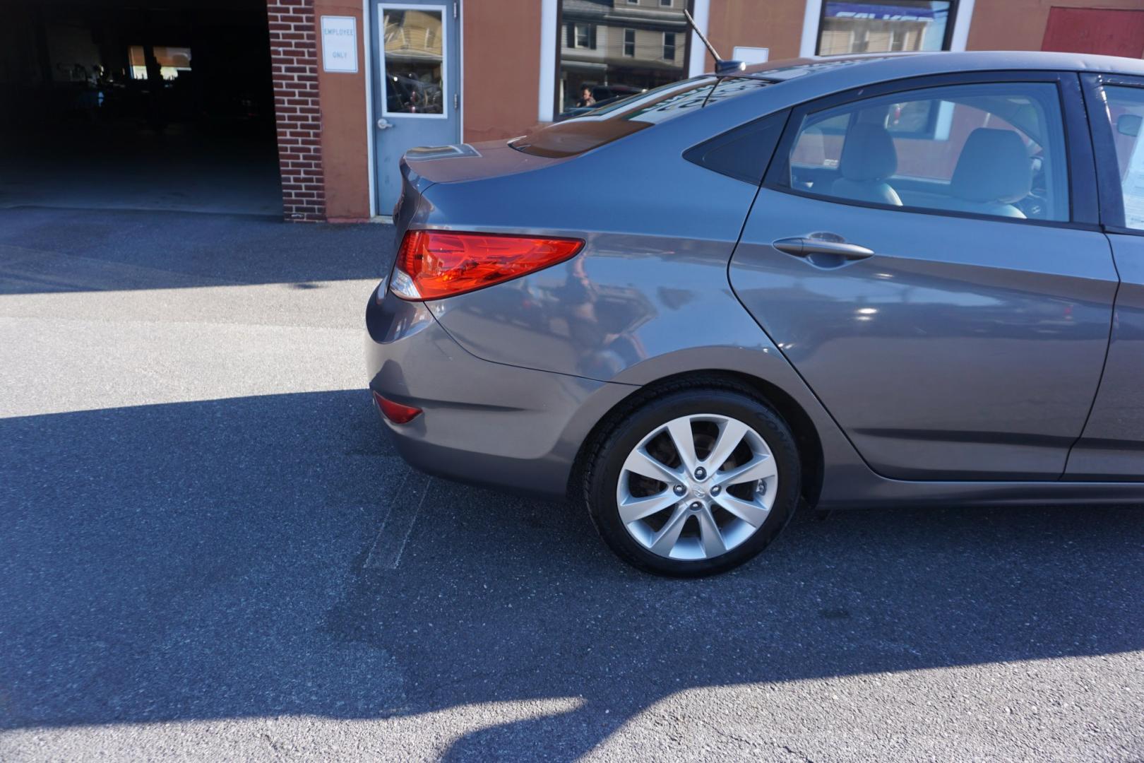 2014 HYUNDAI ACCENT GLS (KMHCU4AE4EU) , located at 312 Centre Ave, Schuylkill Haven, PA, 17972, (570) 593-5278, 40.638130, -76.177383- Photo#12