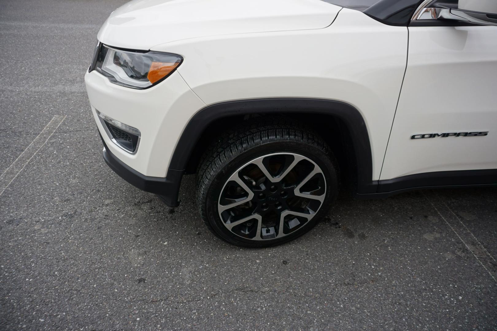 2018 JEEP COMPASS LIMITED (3C4NJDCB6JT) , located at 312 Centre Ave, Schuylkill Haven, PA, 17972, (570) 593-5278, 40.638130, -76.177383 - Photo#3
