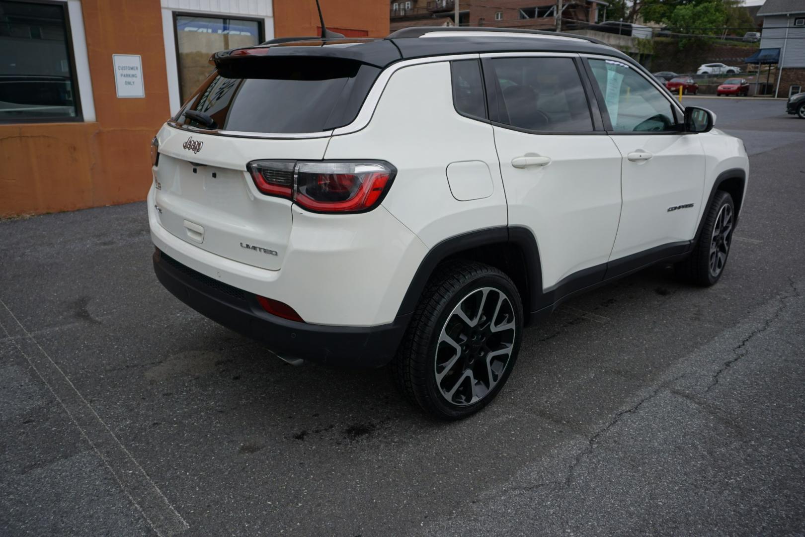 2018 JEEP COMPASS LIMITED (3C4NJDCB6JT) , located at 312 Centre Ave, Schuylkill Haven, PA, 17972, (570) 593-5278, 40.638130, -76.177383 - Photo#10