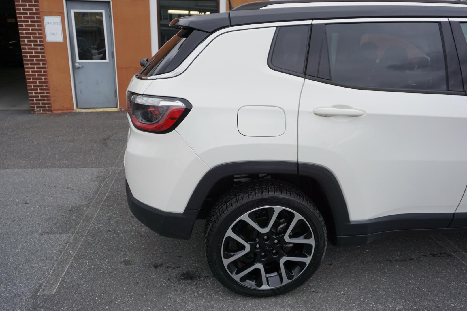 2018 JEEP COMPASS LIMITED (3C4NJDCB6JT) , located at 312 Centre Ave, Schuylkill Haven, PA, 17972, (570) 593-5278, 40.638130, -76.177383 - Photo#11