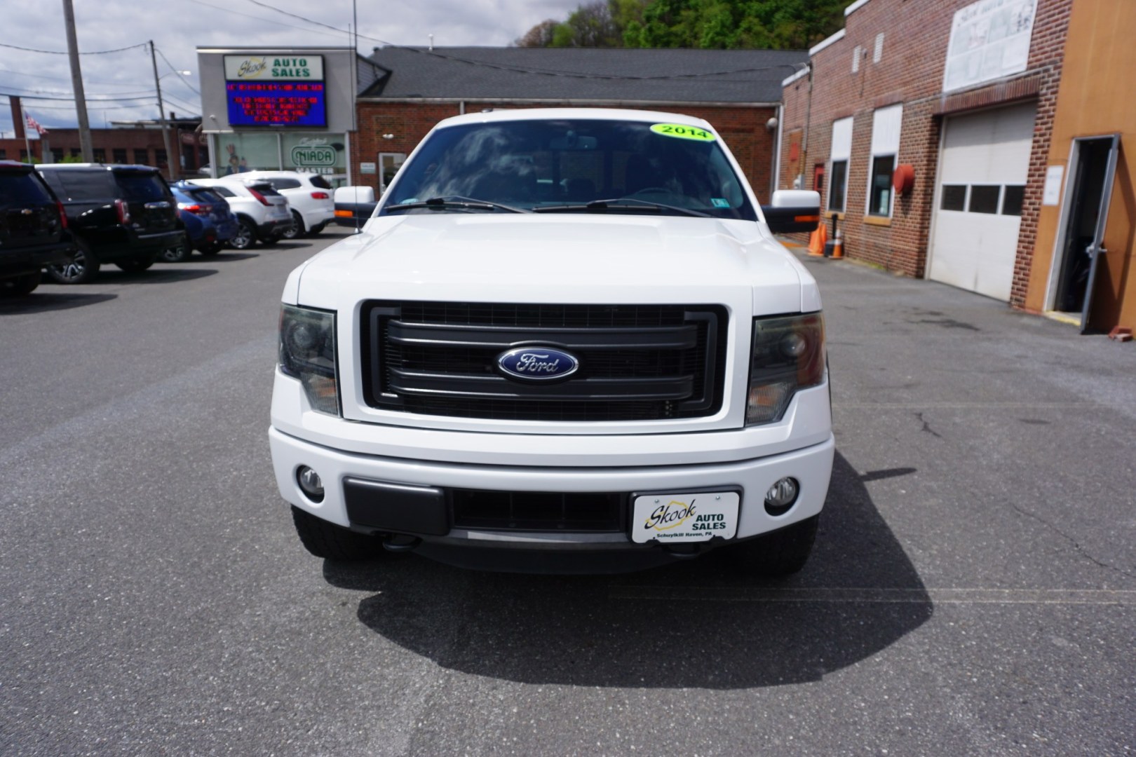 2014 FORD F-150 XLT (1FTFW1ET1EK) , located at 312 Centre Ave, Schuylkill Haven, PA, 17972, (570) 593-5278, 40.638130, -76.177383 - Photo#2