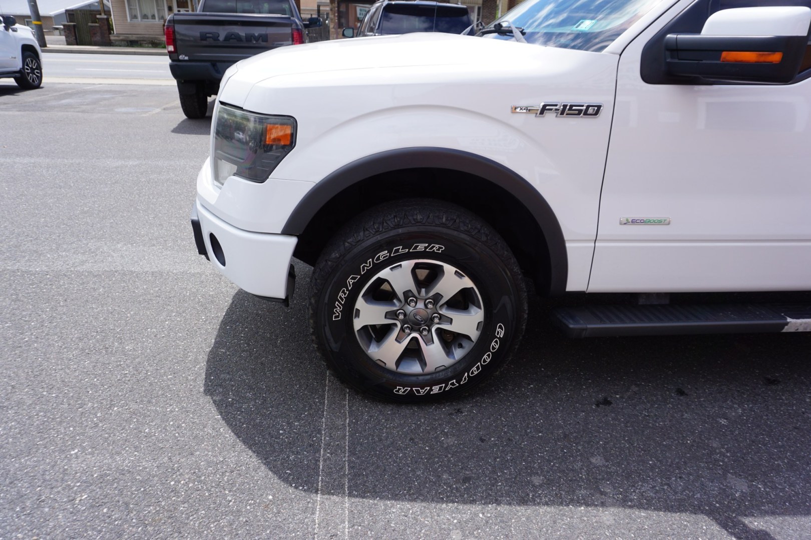 2014 FORD F-150 XLT (1FTFW1ET1EK) , located at 312 Centre Ave, Schuylkill Haven, PA, 17972, (570) 593-5278, 40.638130, -76.177383 - Photo#4
