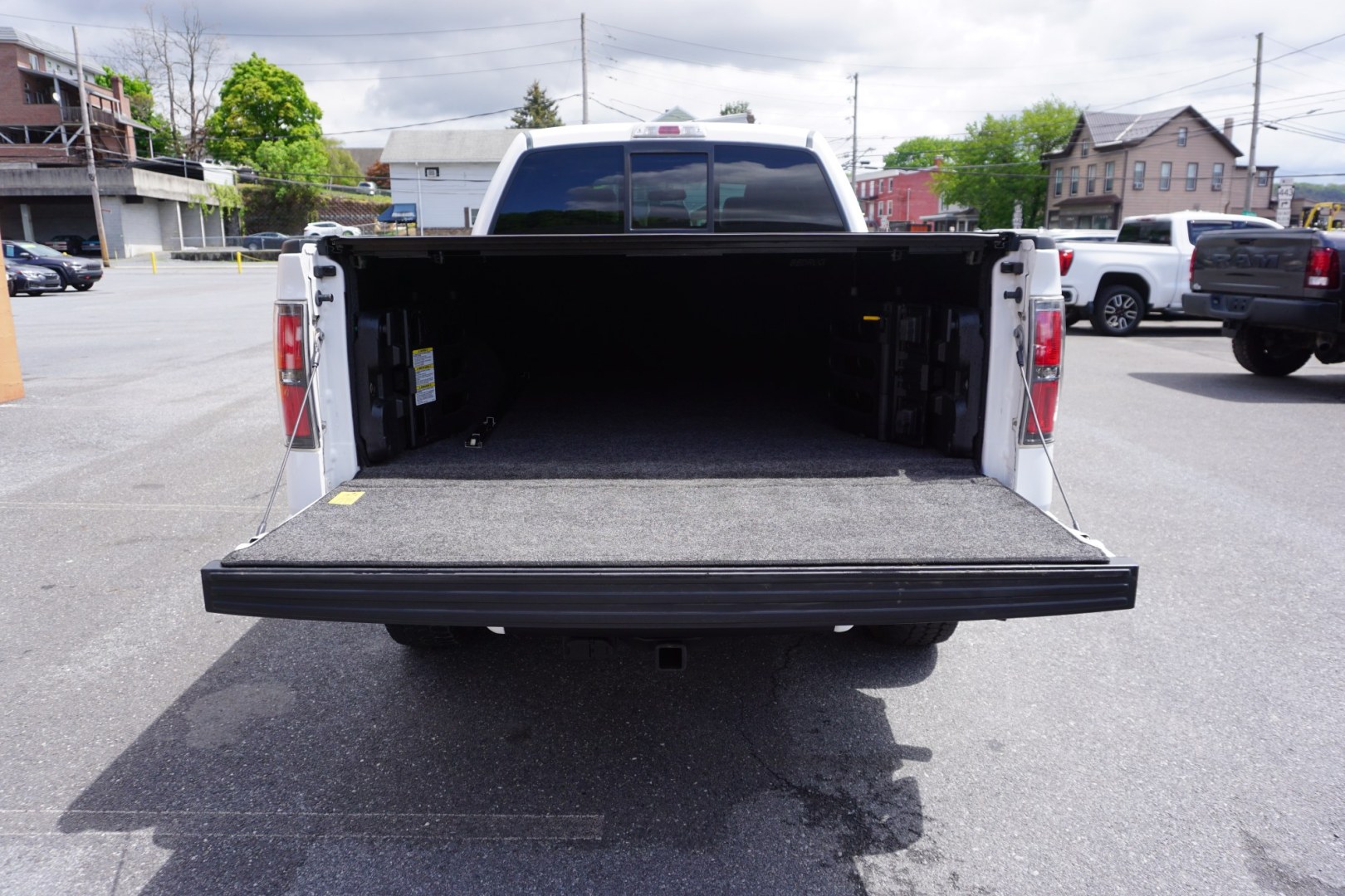 2014 FORD F-150 XLT (1FTFW1ET1EK) , located at 312 Centre Ave, Schuylkill Haven, PA, 17972, (570) 593-5278, 40.638130, -76.177383 - Photo#9