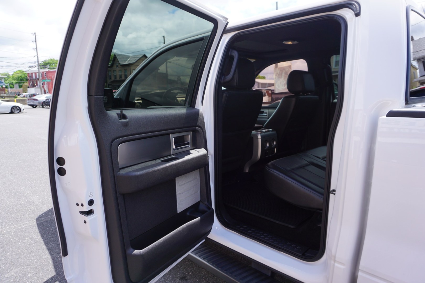 2014 FORD F-150 XLT (1FTFW1ET1EK) , located at 312 Centre Ave, Schuylkill Haven, PA, 17972, (570) 593-5278, 40.638130, -76.177383 - Photo#33