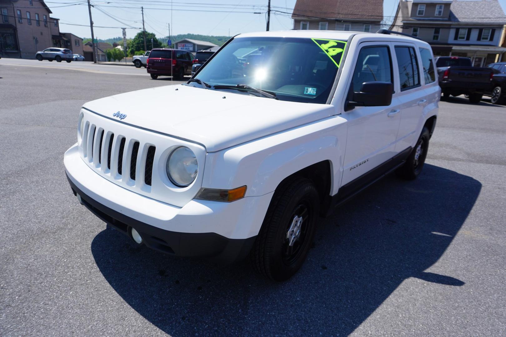 2014 JEEP PATRIOT (1C4NJPBB1ED) , located at 312 Centre Ave, Schuylkill Haven, PA, 17972, (570) 593-5278, 40.638130, -76.177383 - Photo#2