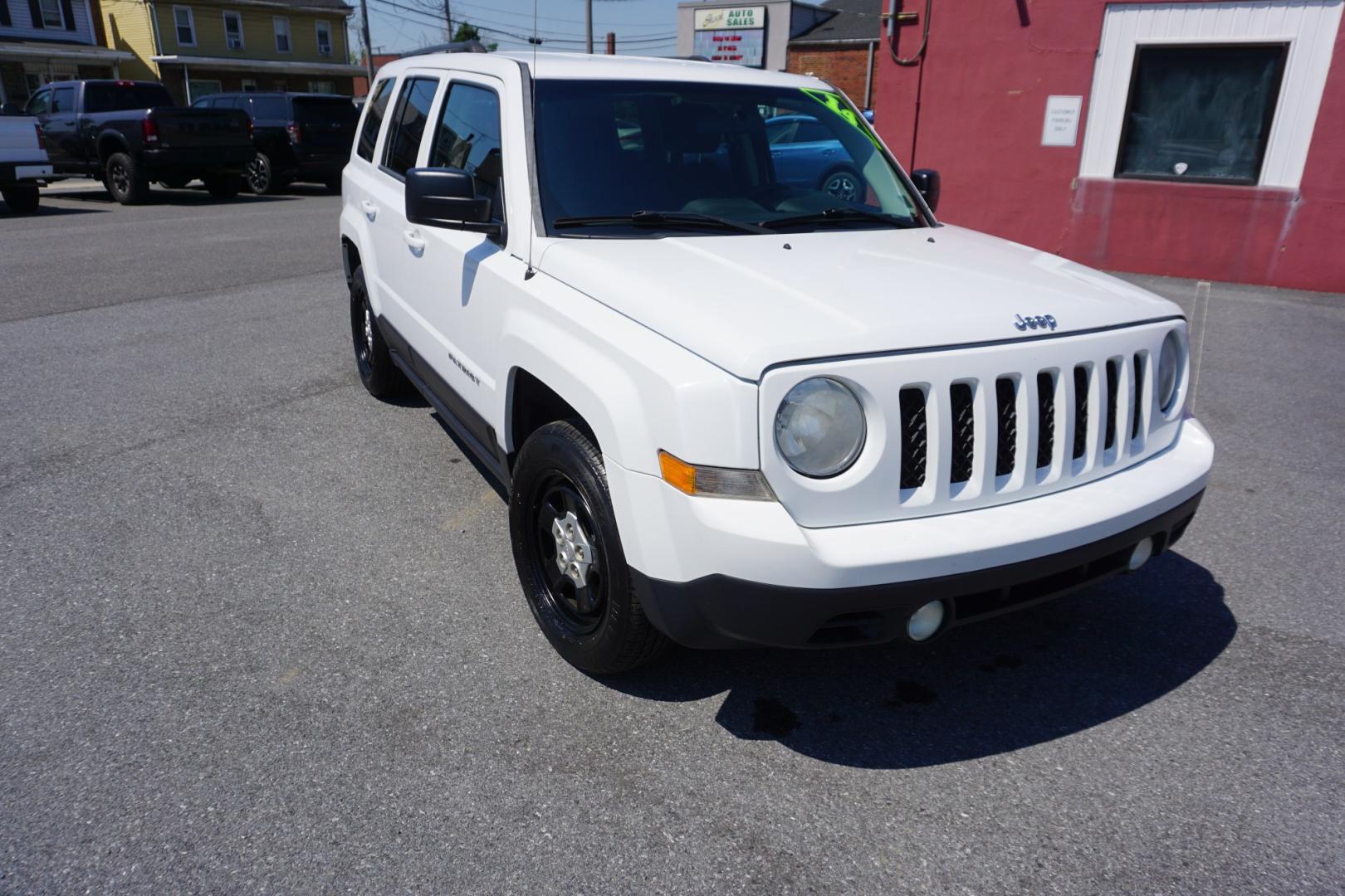2014 JEEP PATRIOT SPORT (1C4NJPBB1ED) with an 2.4L I4 engine, Automatic transmission, located at 312 Centre Ave, Schuylkill Haven, PA, 17972, (570) 593-5278, 40.638130, -76.177383- Photo#15