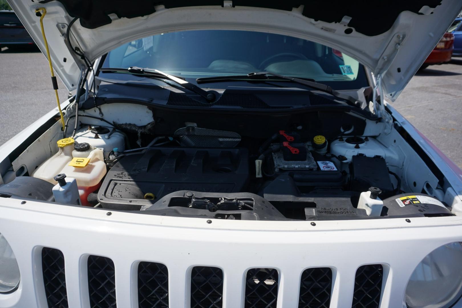 2014 JEEP PATRIOT (1C4NJPBB1ED) , located at 312 Centre Ave, Schuylkill Haven, PA, 17972, (570) 593-5278, 40.638130, -76.177383 - Photo#39