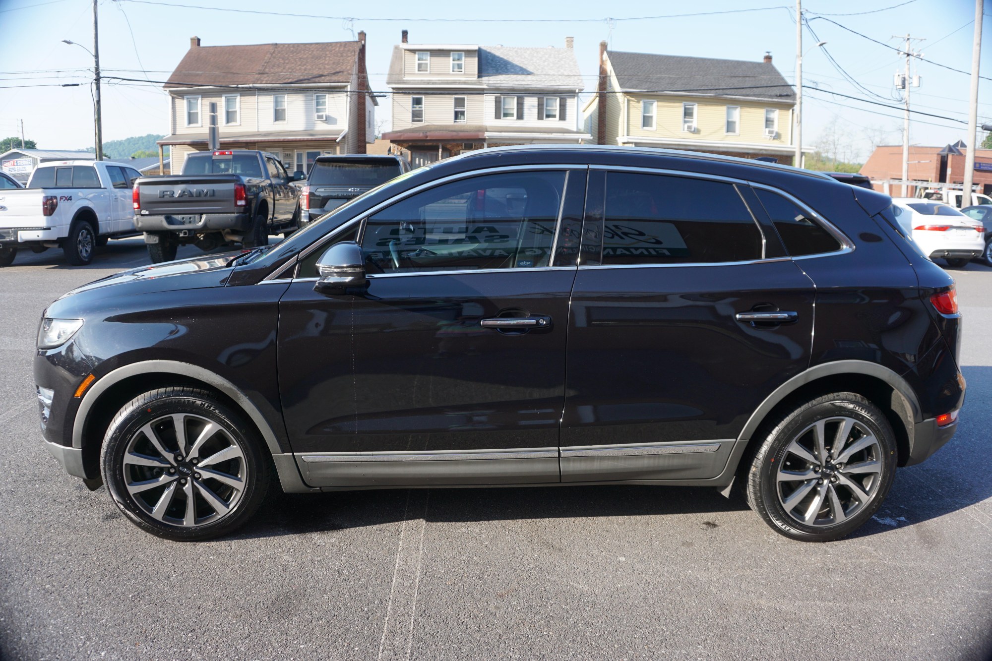 photo of 2019 LINCOLN MKC RESERVE