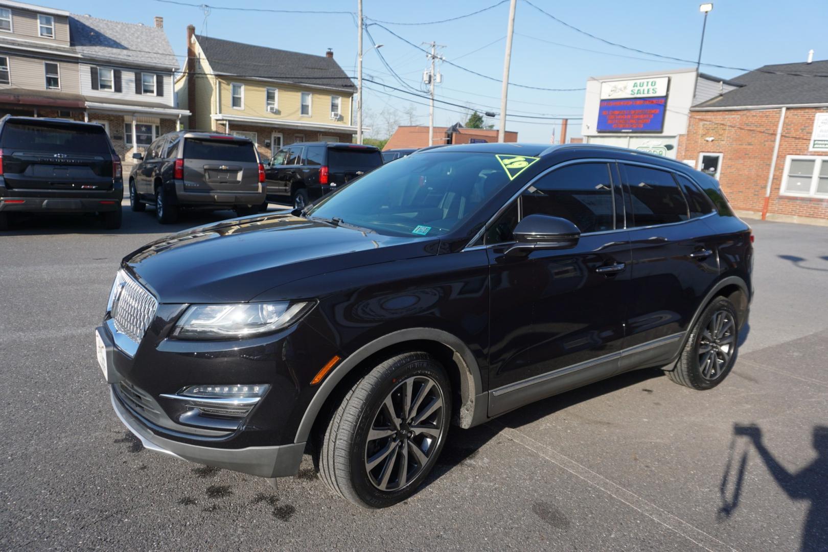 2019 BLACK /BLACK LINCOLN MKC RESERVE (5LMCJ3D92KU) with an 2L I4 engine, AUTOMATIC transmission, located at 312 Centre Ave, Schuylkill Haven, PA, 17972, (570) 593-5278, 40.638130, -76.177383- Photo#2