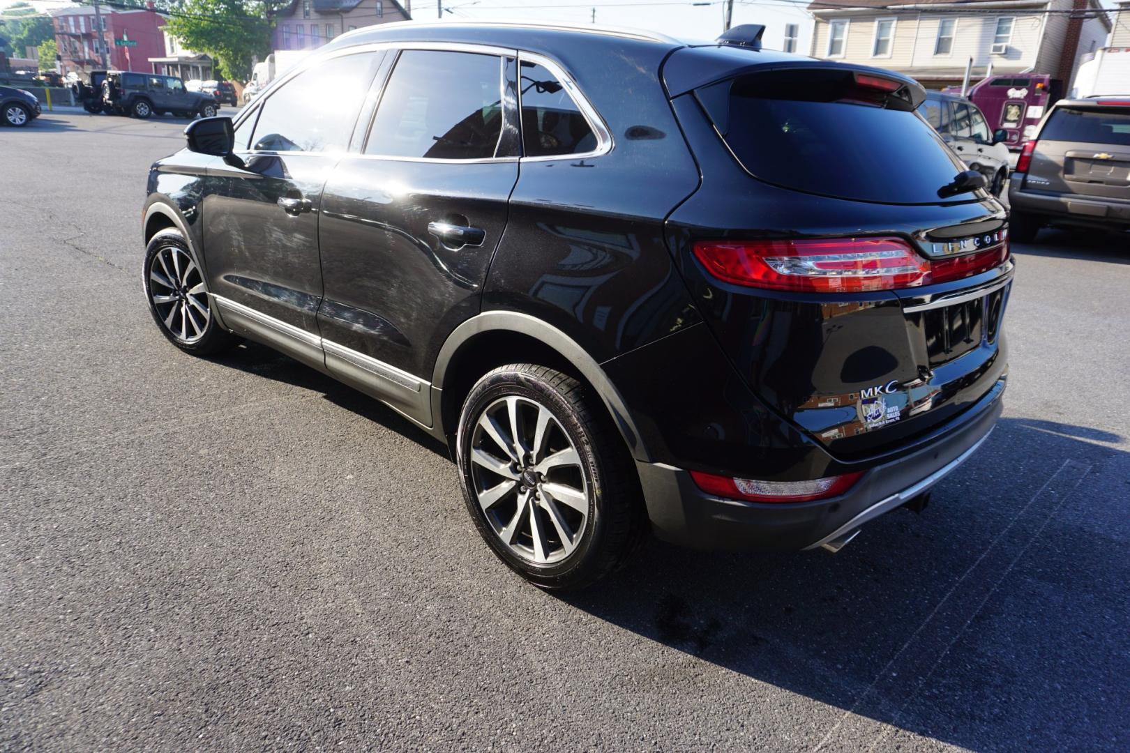 2019 BLACK /BLACK LINCOLN MKC RESERVE (5LMCJ3D92KU) with an 2L I4 engine, AUTOMATIC transmission, located at 312 Centre Ave, Schuylkill Haven, PA, 17972, (570) 593-5278, 40.638130, -76.177383- Photo#7