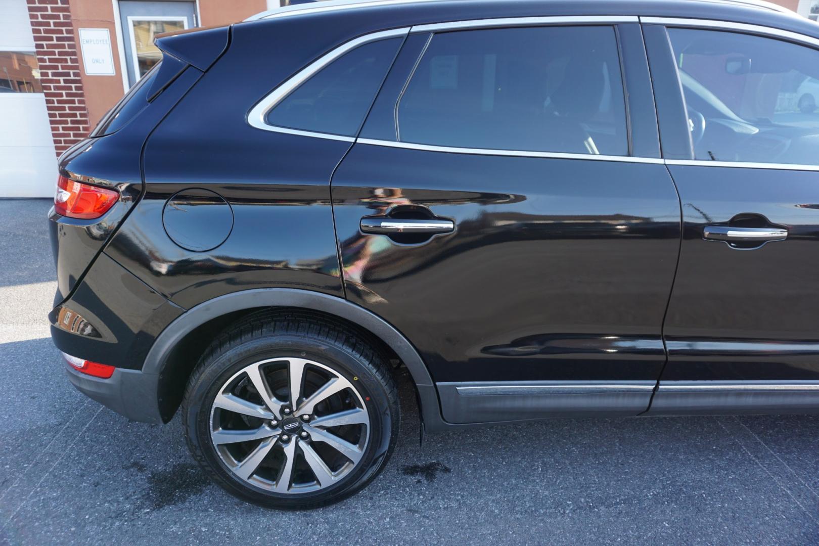 2019 BLACK /BLACK LINCOLN MKC RESERVE (5LMCJ3D92KU) with an 2L I4 engine, AUTOMATIC transmission, located at 312 Centre Ave, Schuylkill Haven, PA, 17972, (570) 593-5278, 40.638130, -76.177383- Photo#13