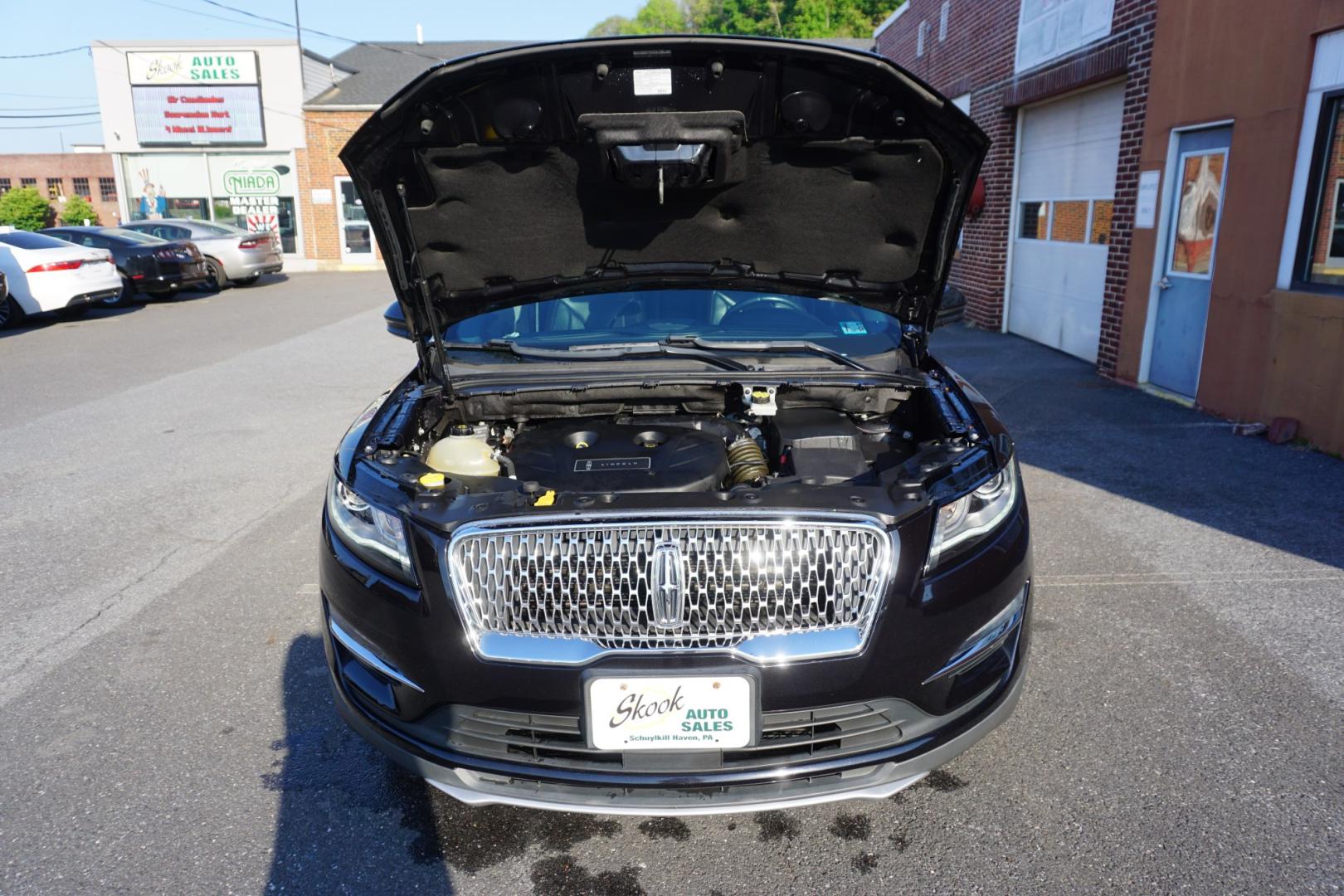 2019 BLACK /BLACK LINCOLN MKC RESERVE (5LMCJ3D92KU) with an 2L I4 engine, AUTOMATIC transmission, located at 312 Centre Ave, Schuylkill Haven, PA, 17972, (570) 593-5278, 40.638130, -76.177383- Photo#18