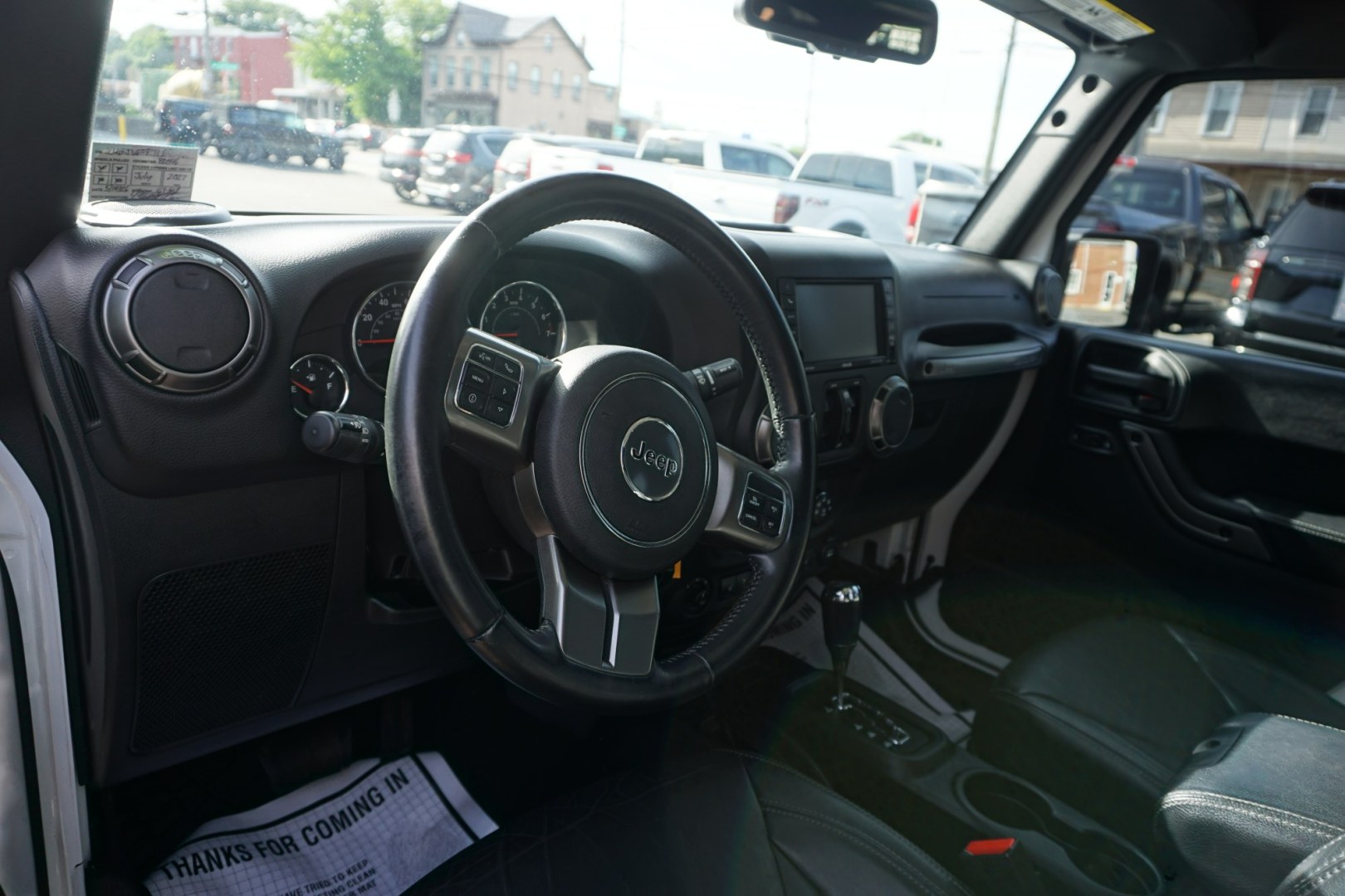 2018 WHITE /BLACK JEEP WRANGLER SAHARA (1C4BJWEG8JL) with an 3.6L V6 engine, AUTOMATIC transmission, located at 312 Centre Ave, Schuylkill Haven, PA, 17972, (570) 593-5278, 40.638130, -76.177383- Photo#21