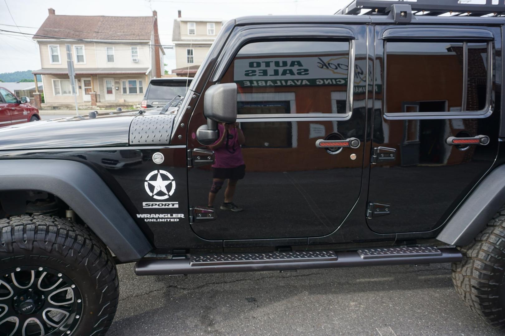2013 BLACK /ORANGE JEEP WRANGLER SPORT (1C4BJWDG2DL) with an 3.6L V6 engine, AUTOMATIC transmission, located at 312 Centre Ave, Schuylkill Haven, PA, 17972, (570) 593-5278, 40.638130, -76.177383- Photo#5